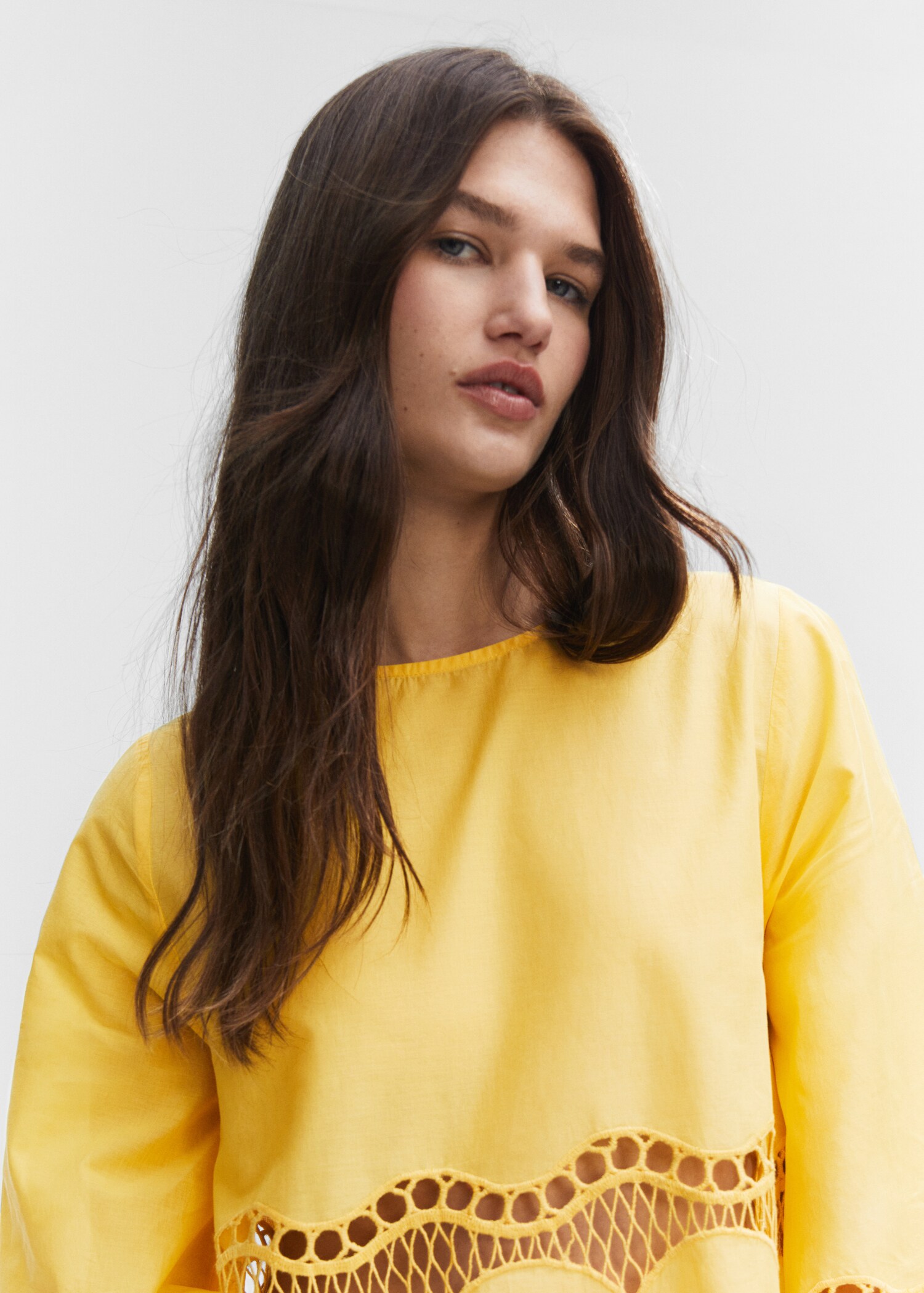 Geborduurde oversized blouse - Detail van het artikel 1