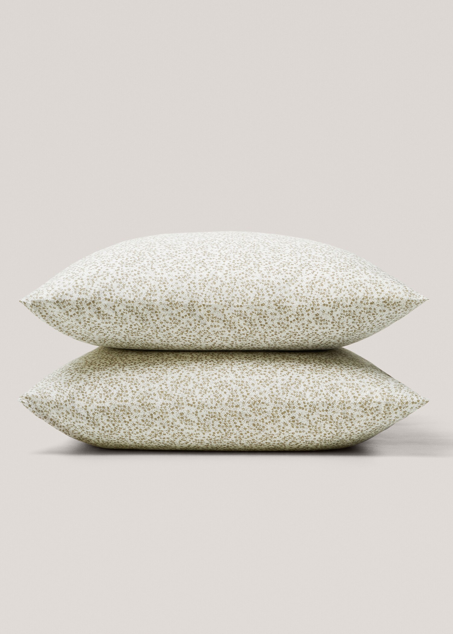Micro-flower embroidered cushion covers 60x60cm (2 pack) - Details of the article 1