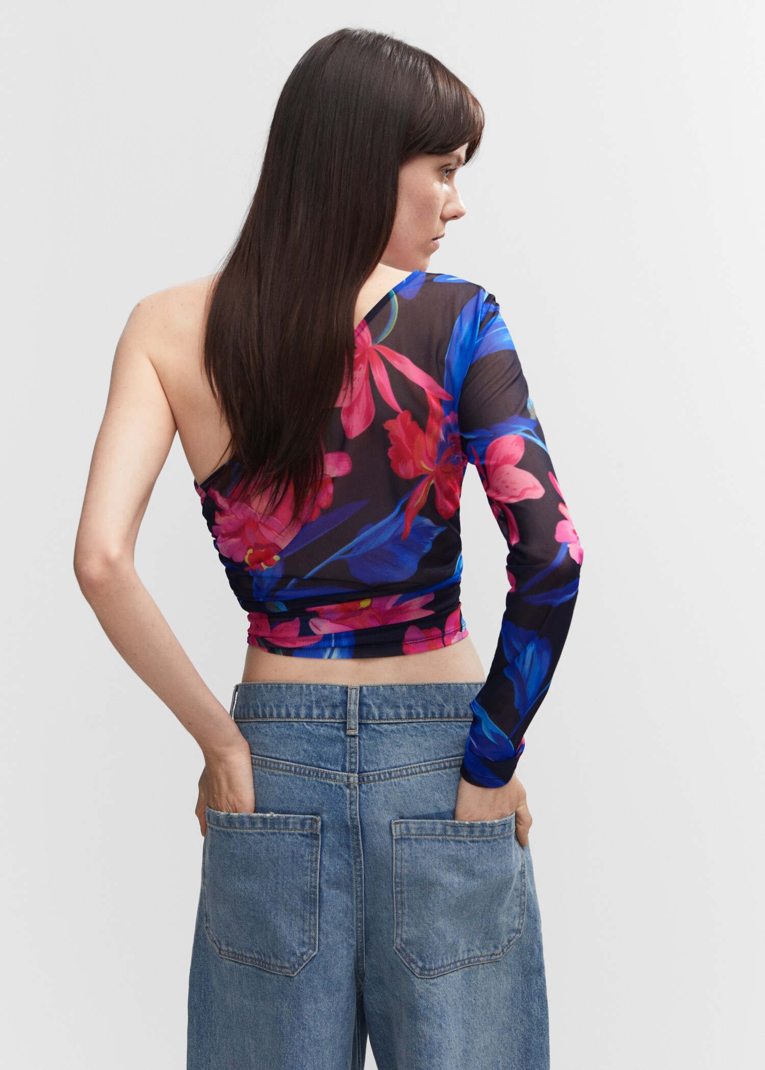 Floral asymmetrical chiffon top - Reverse of the article