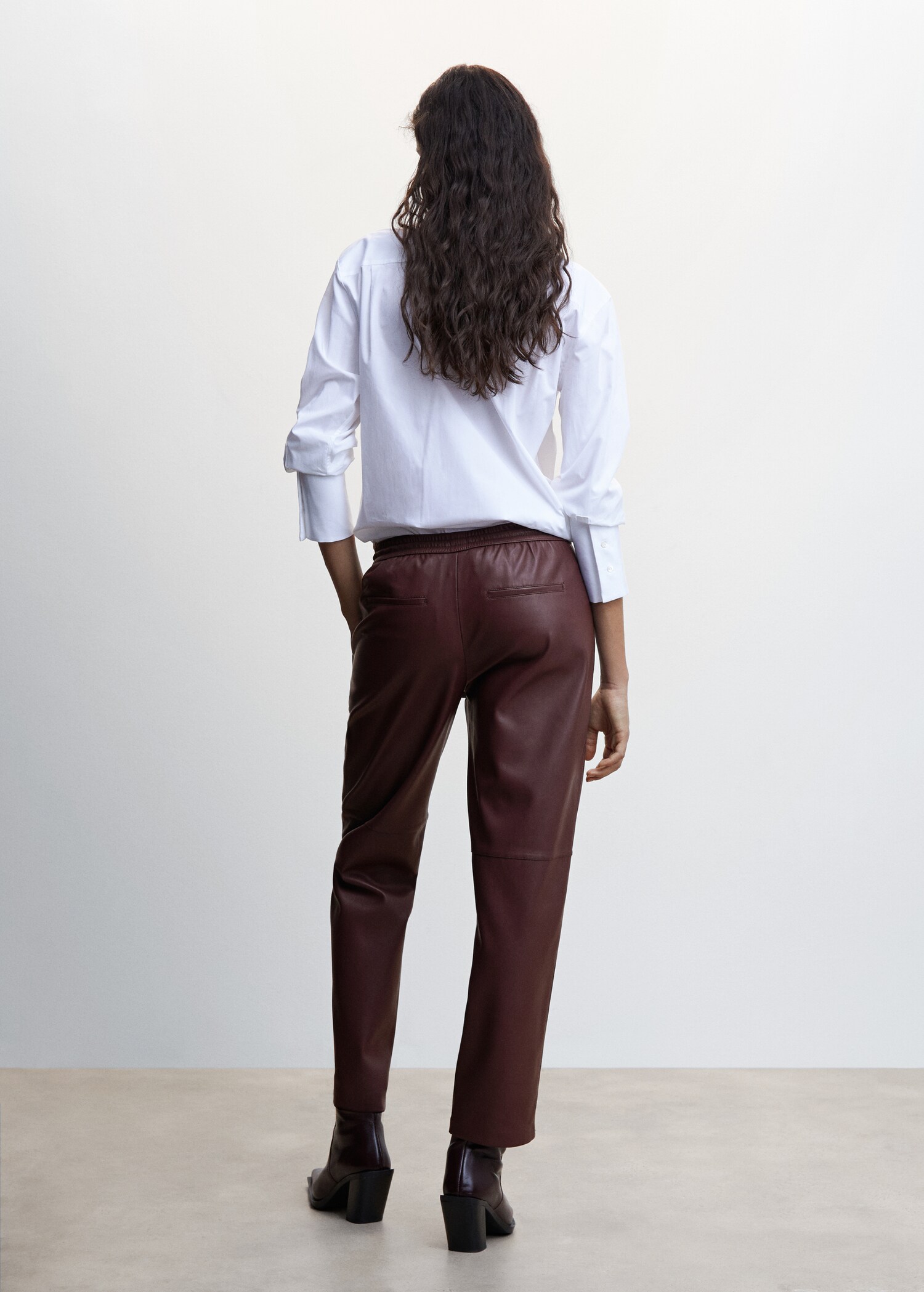 Leather-effect elastic waist trousers - Reverse of the article