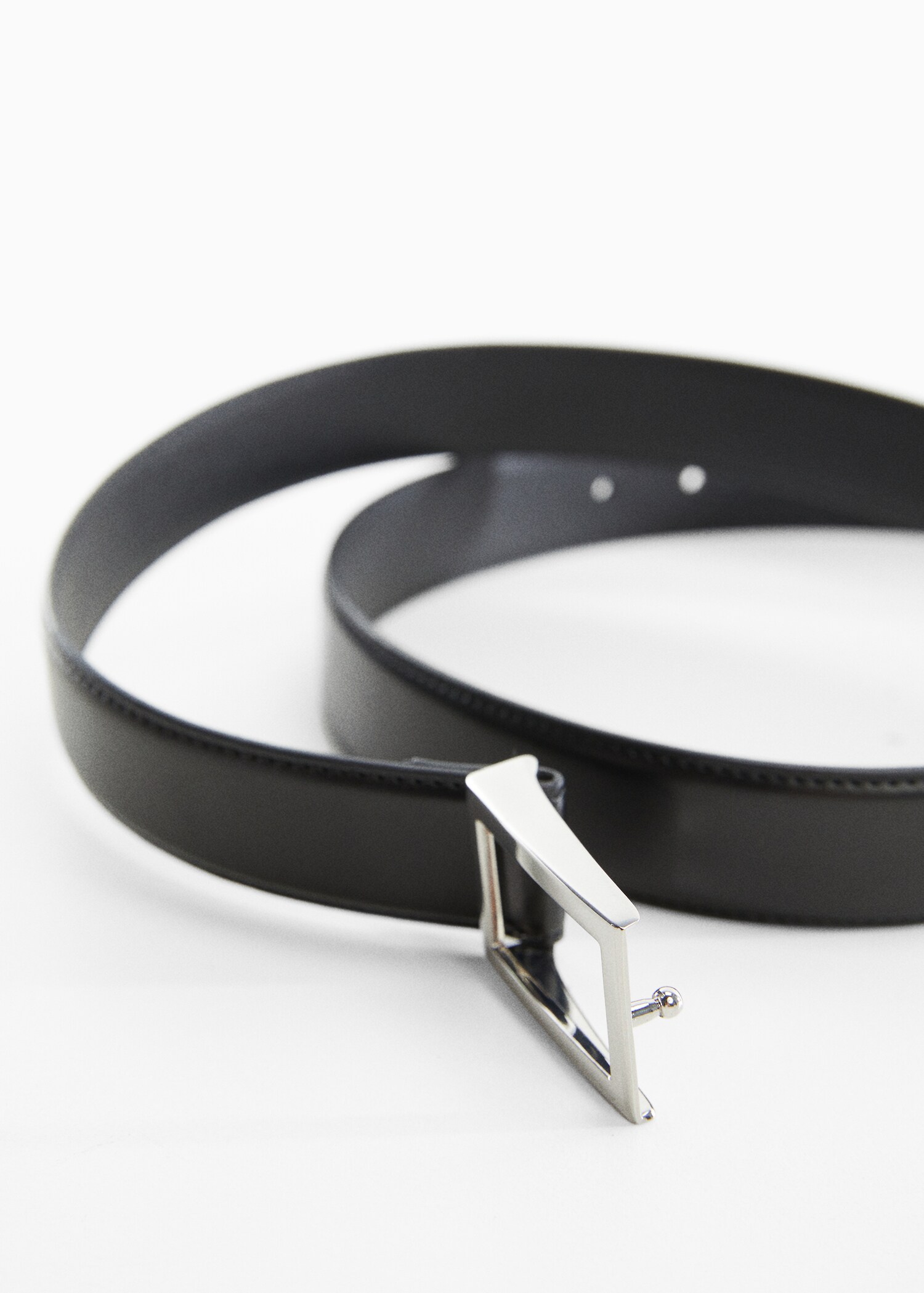 Buckle leather belt - Details of the article 2