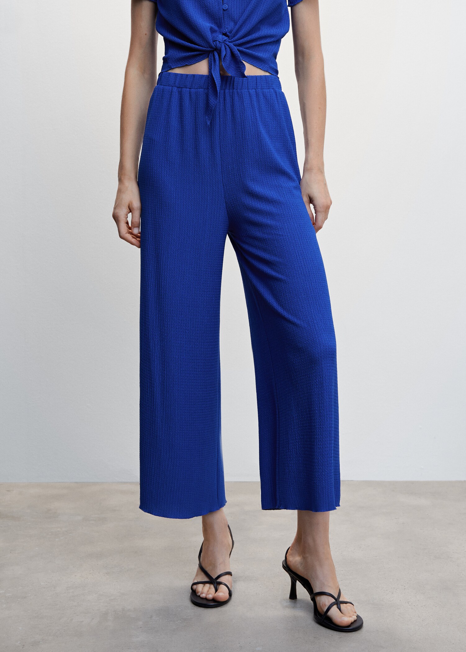 Textured flowy pants - Medium plane