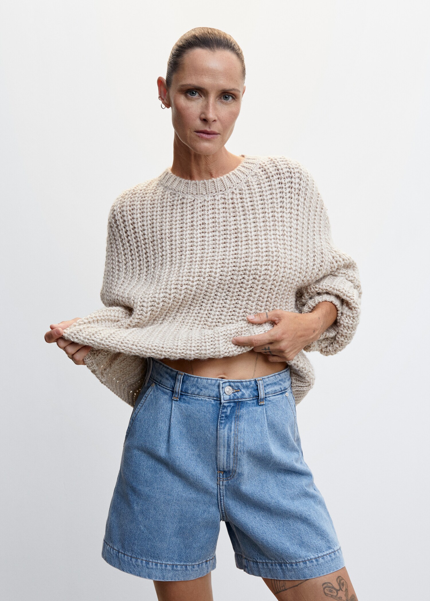 Shorts slouchy pressveck - Bild av mittparti