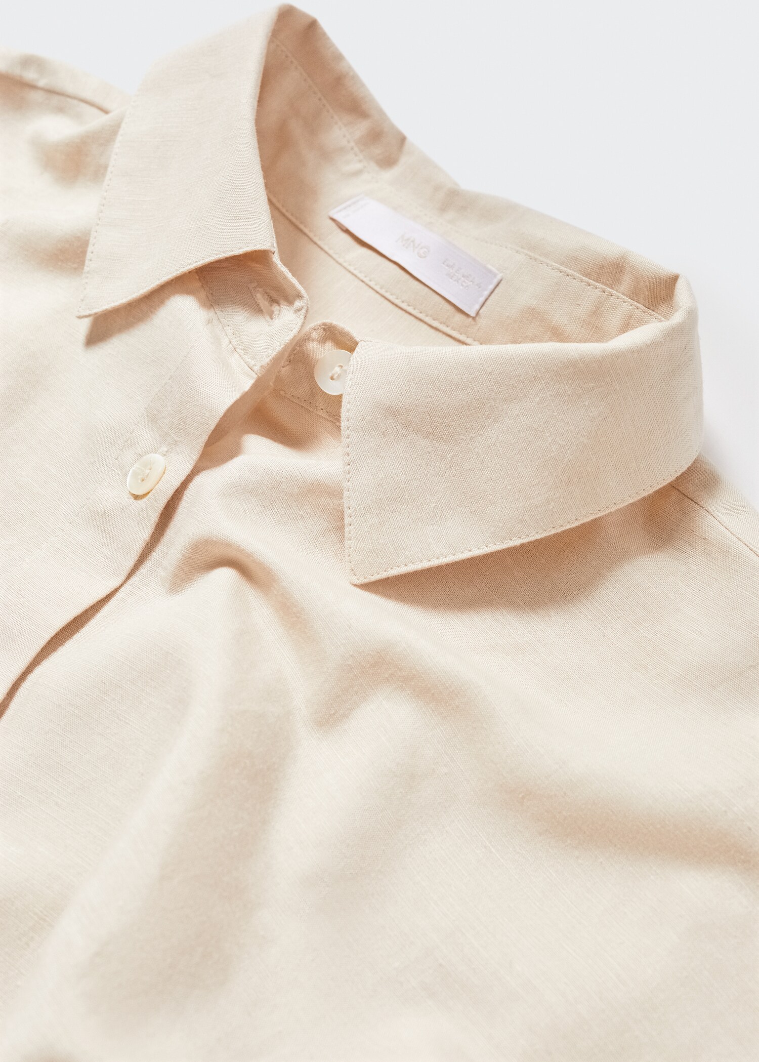 Camisa màniga curta barreja lli - Detall de l'article 8