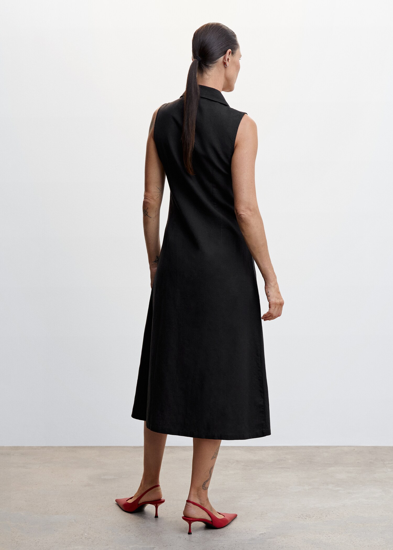 Cotton shirt dress - Reverse of the article