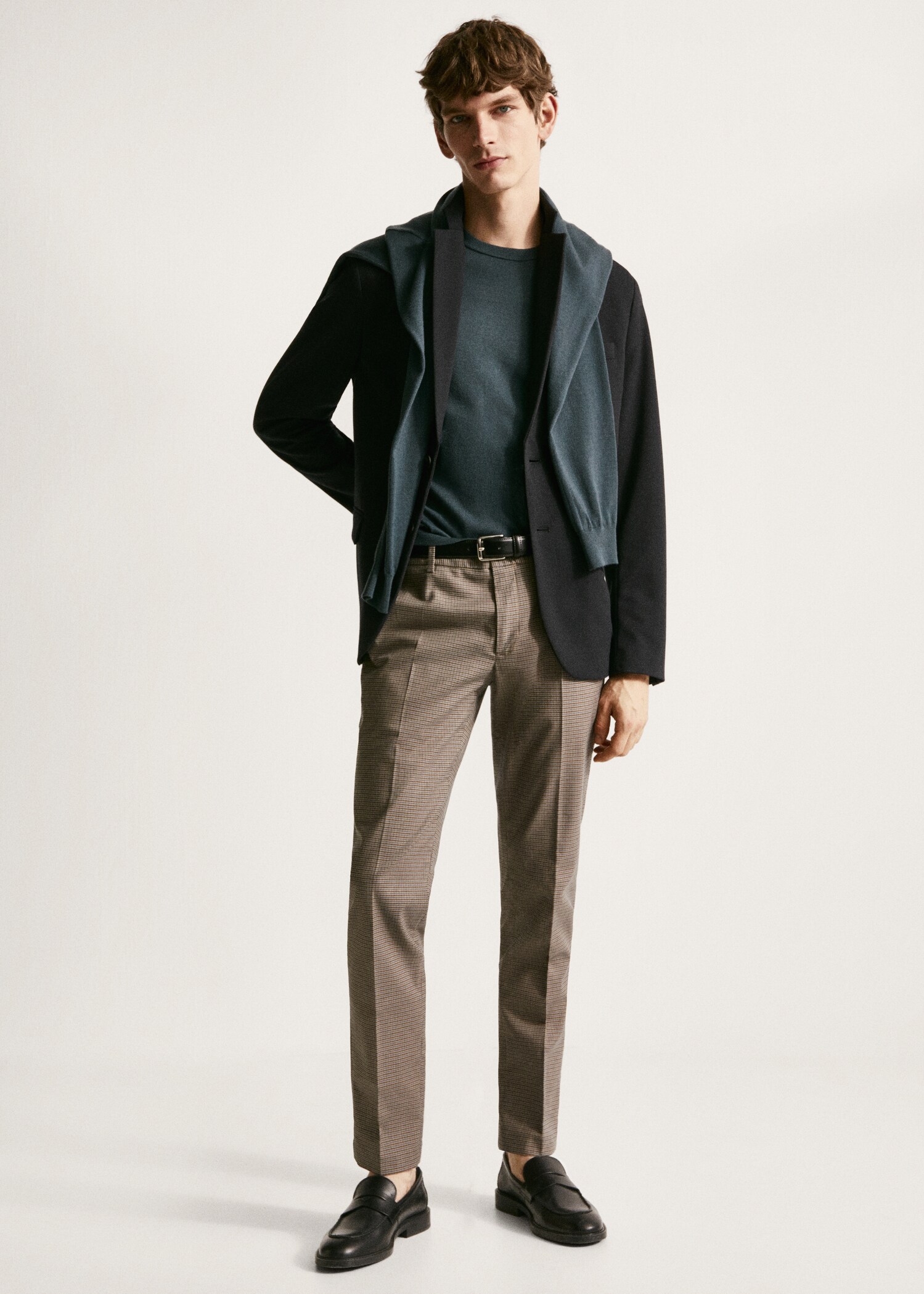 Slim fit houndstooth  trousers - Details of the article 5