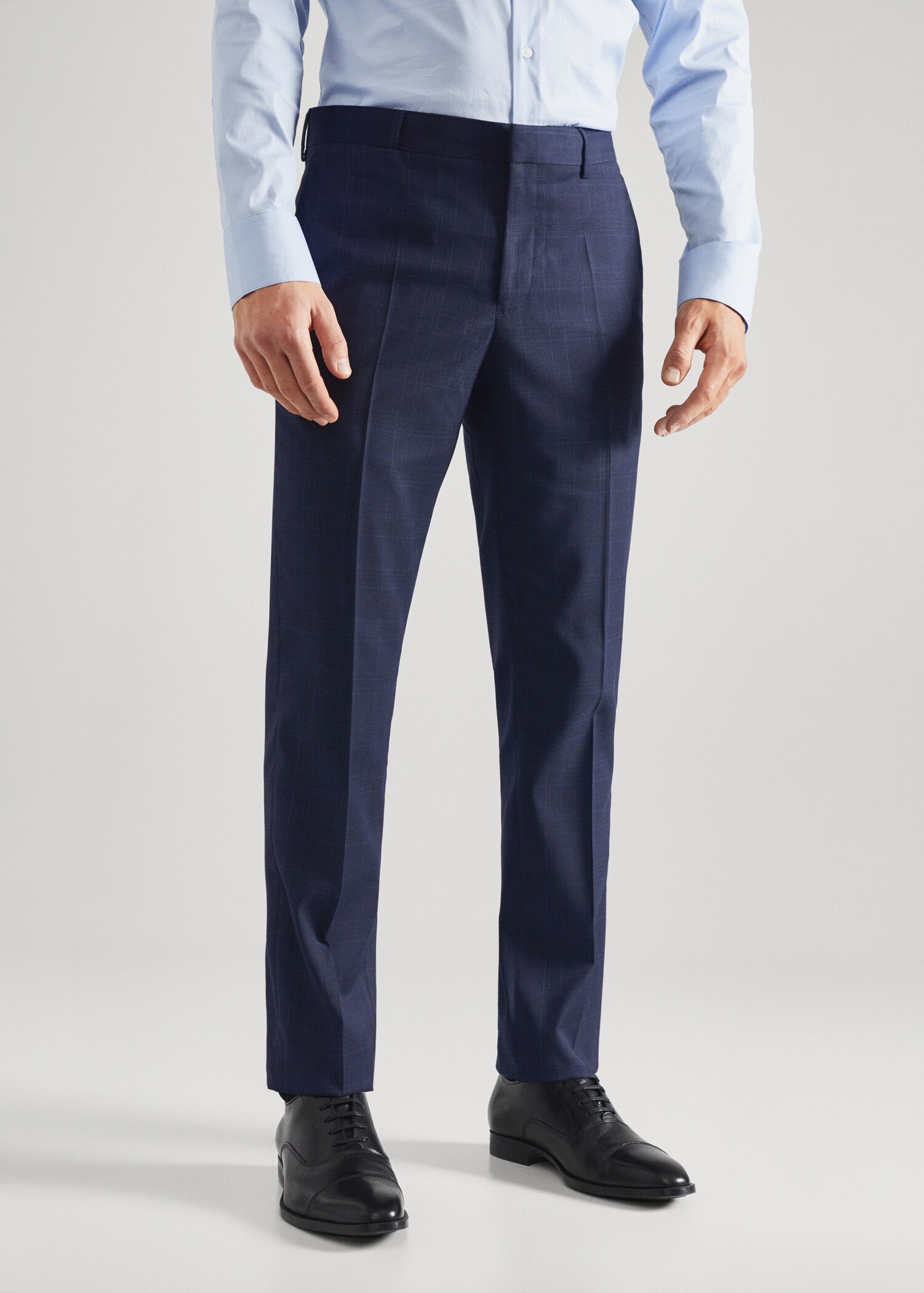 Pantalón traje super slim fit - Plano medio