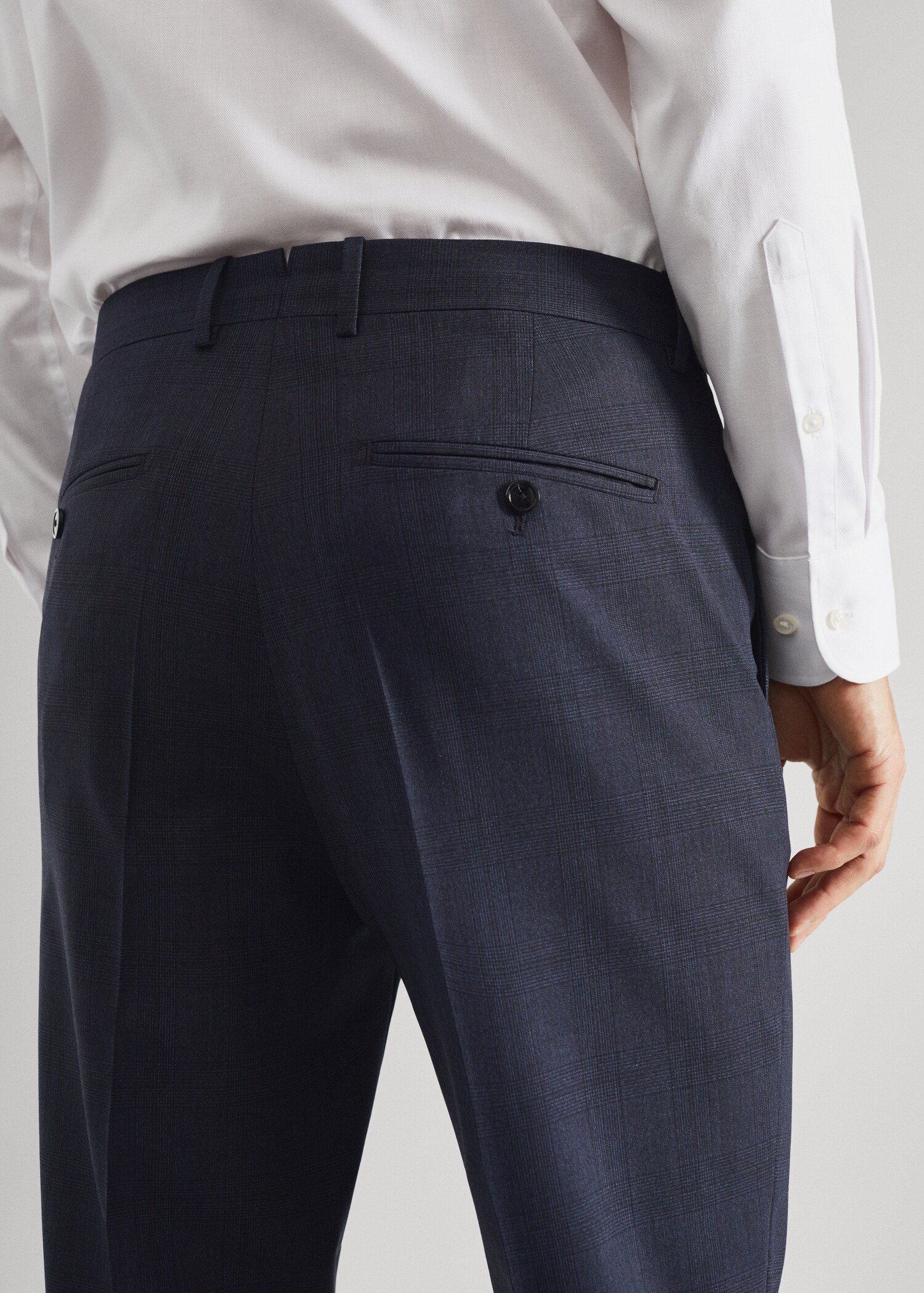 Slim fit wool suit trousers - Details of the article 6