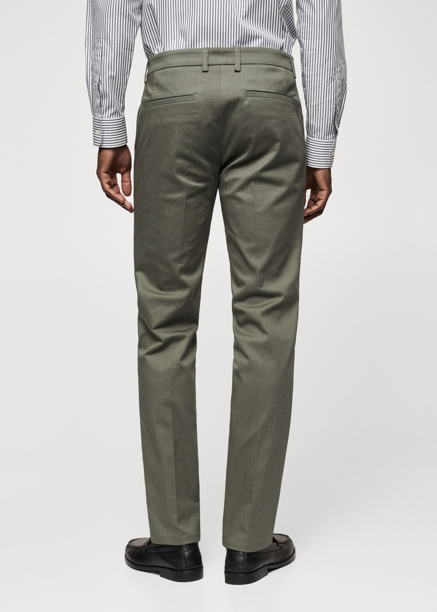 Slim fit chino trousers - Reverse of the article