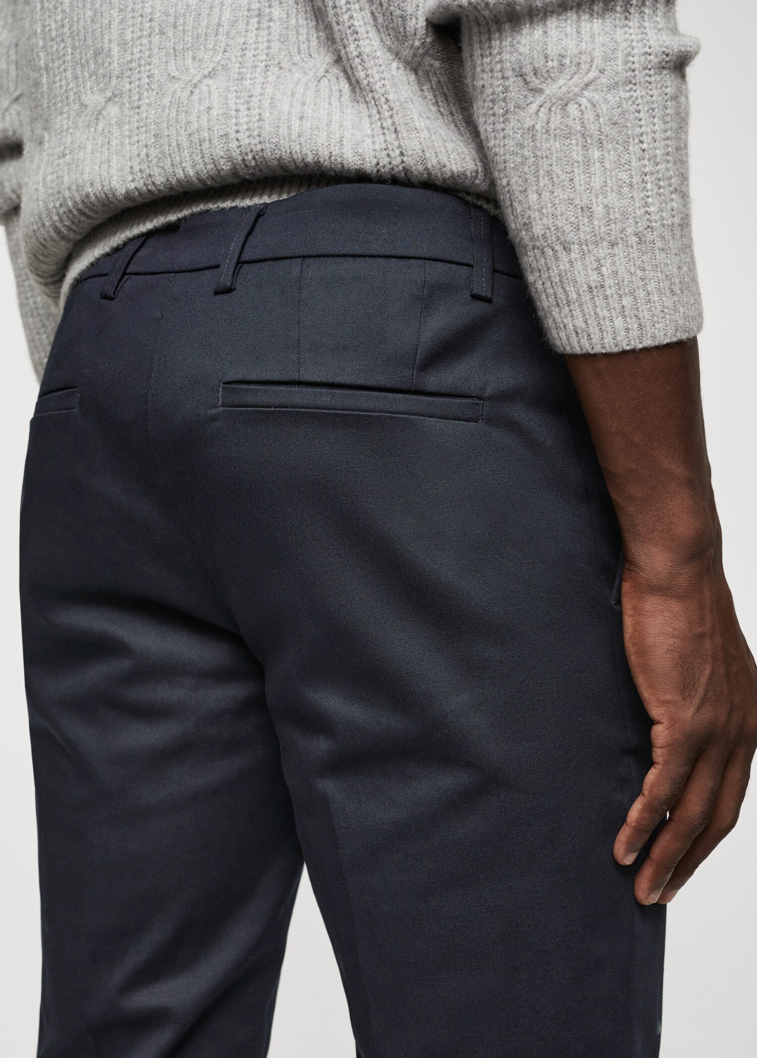 Slim fit chino trousers - Details of the article 6