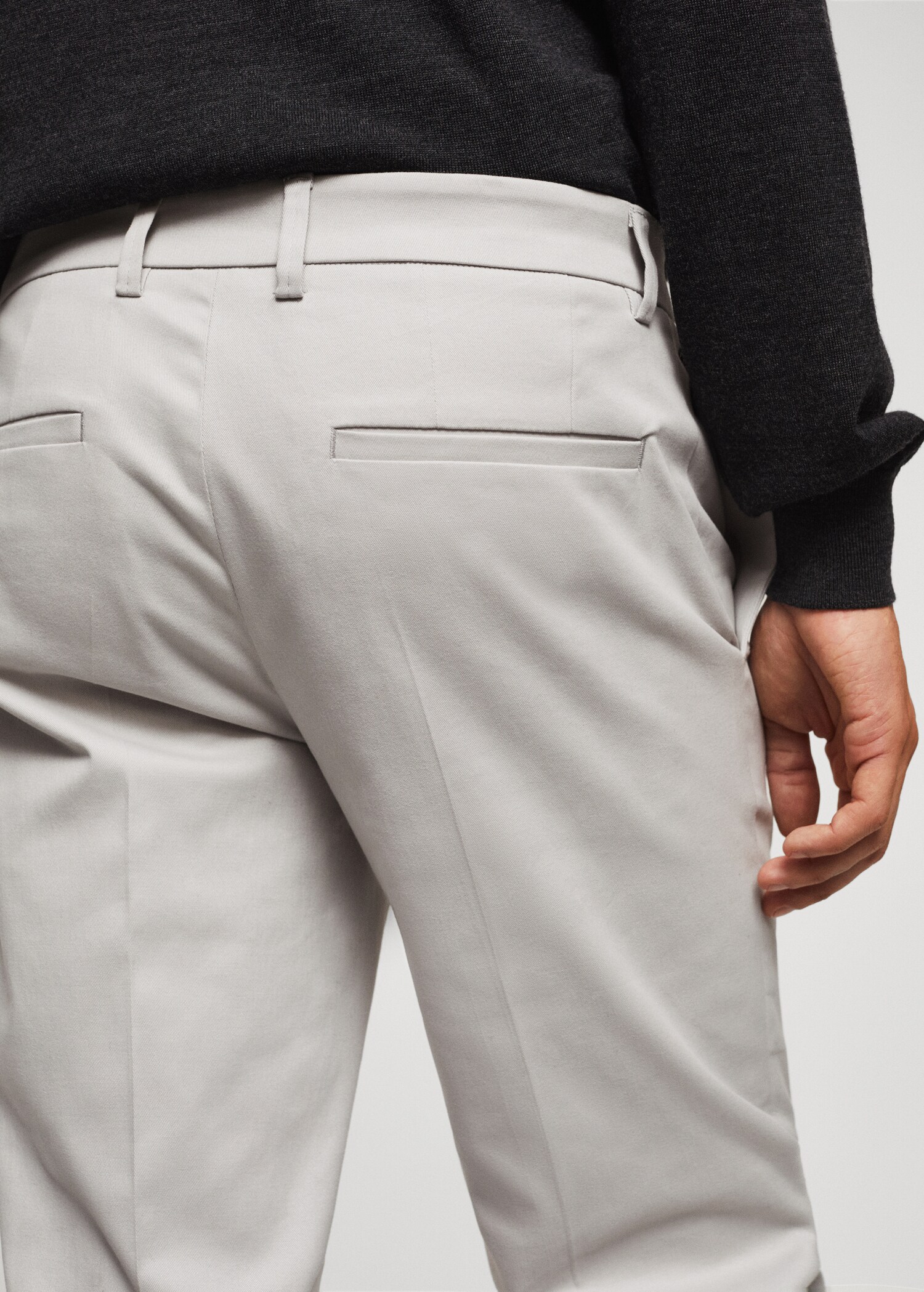 Slim fit chino trousers - Details of the article 4