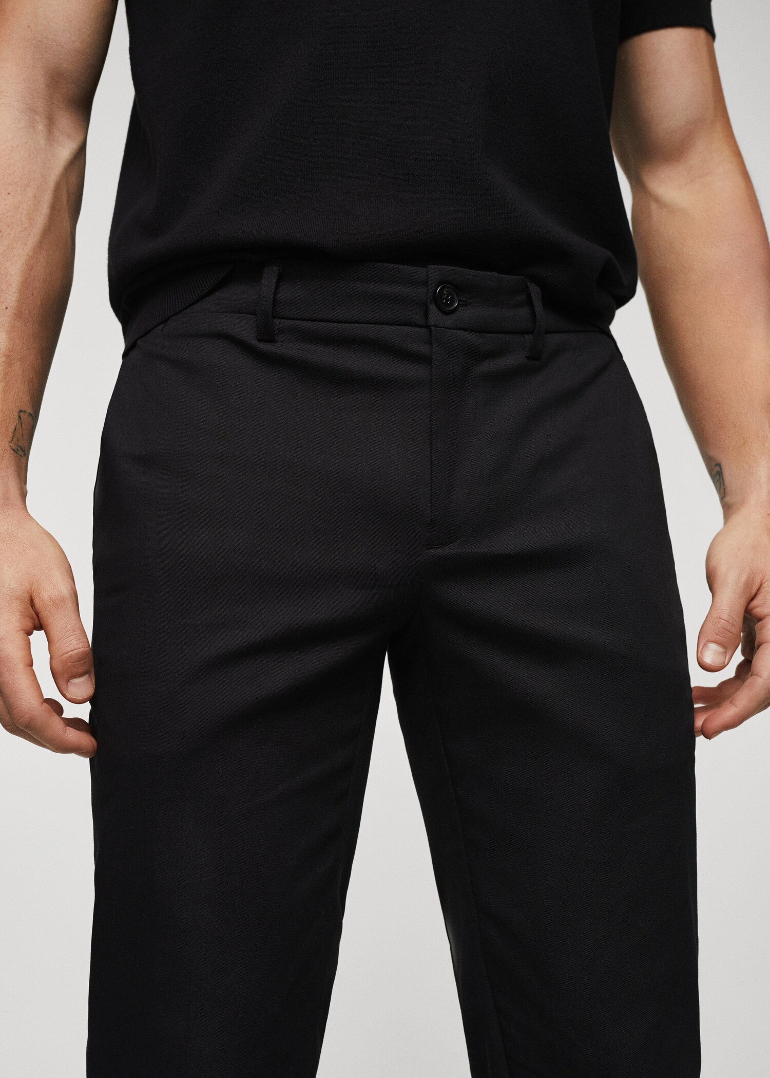 Slim fit chino trousers - Details of the article 1