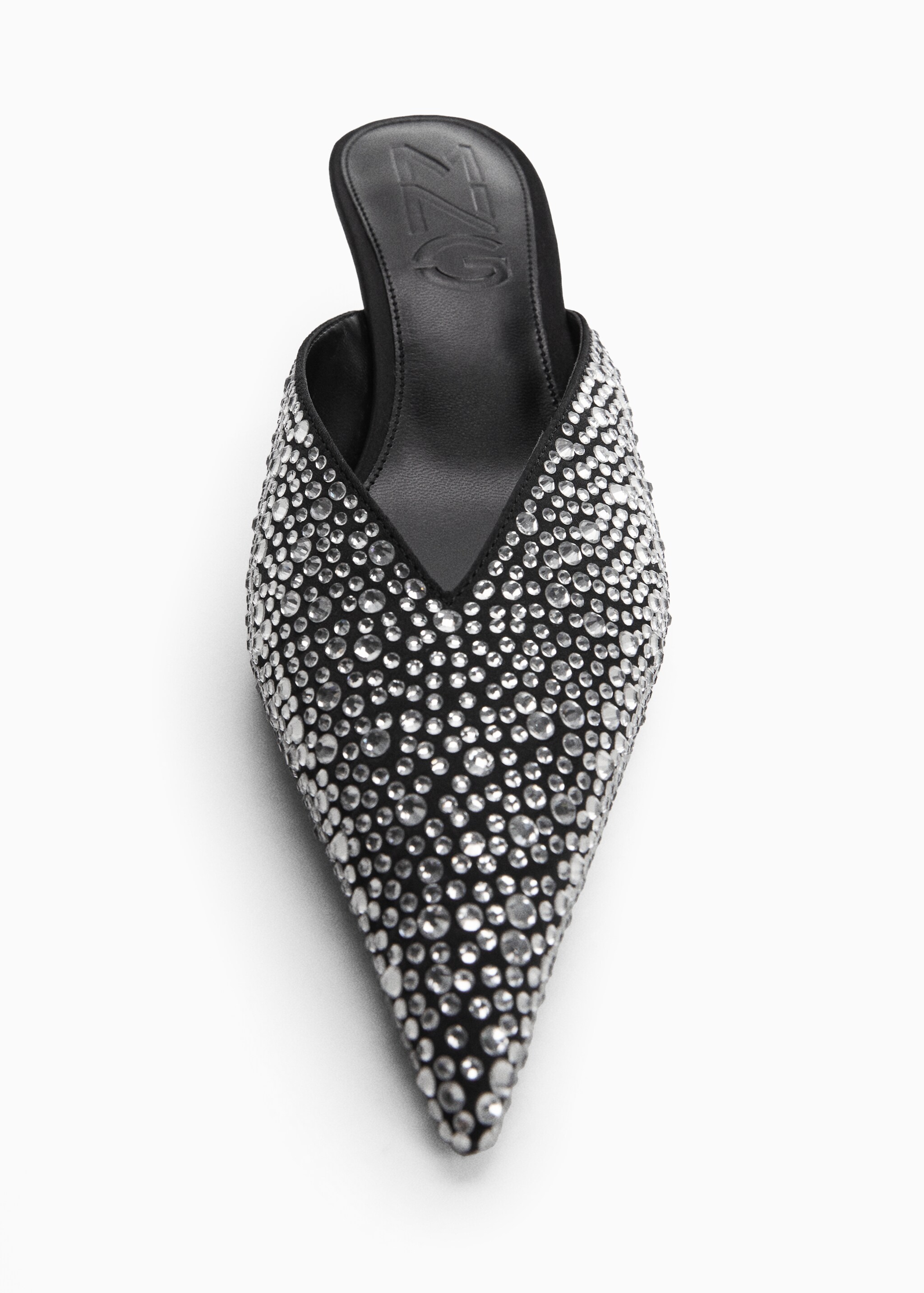 Pointed-toe rhinestone shoes - Details of the article 2