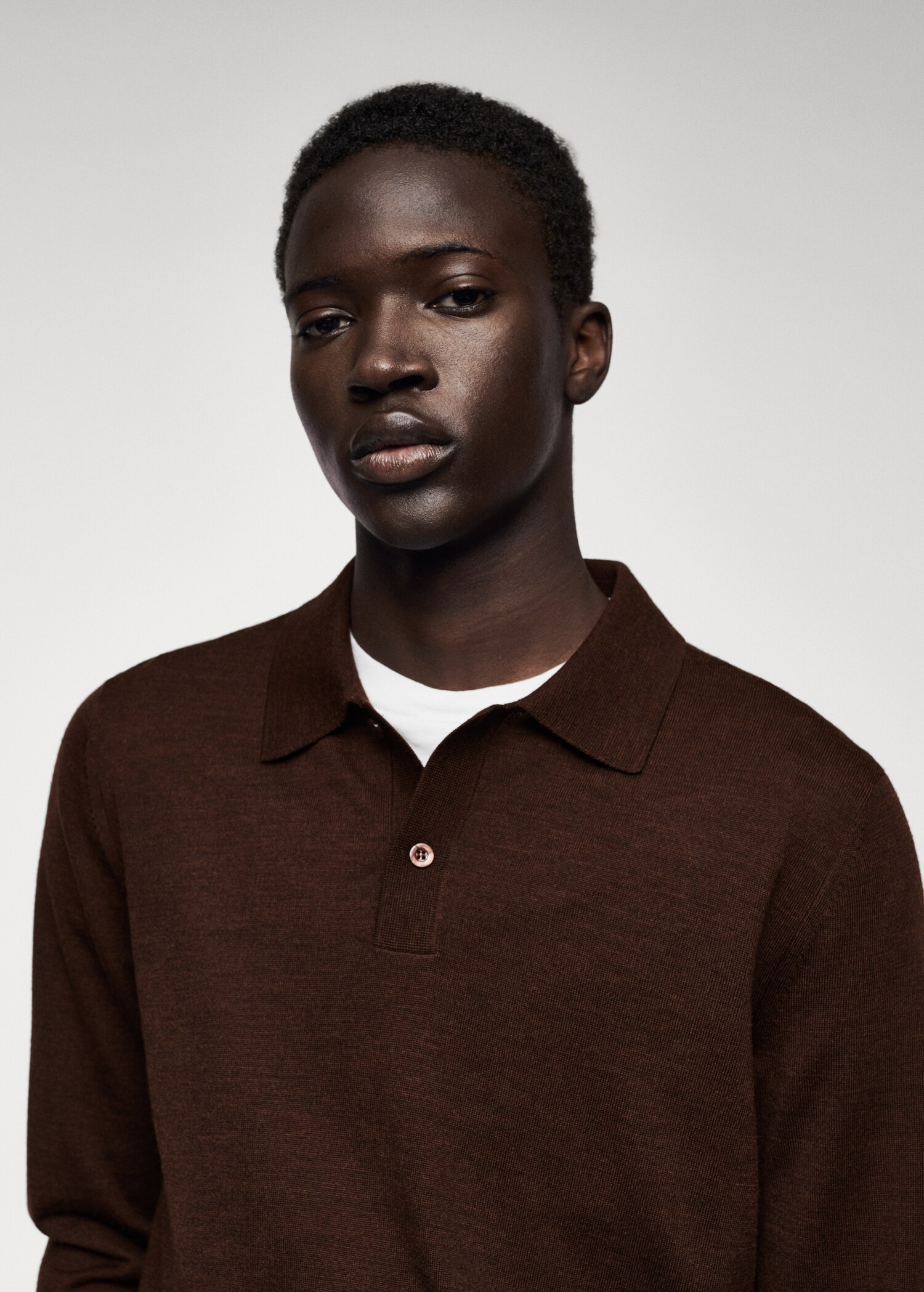 100% wool polo - Details of the article 1