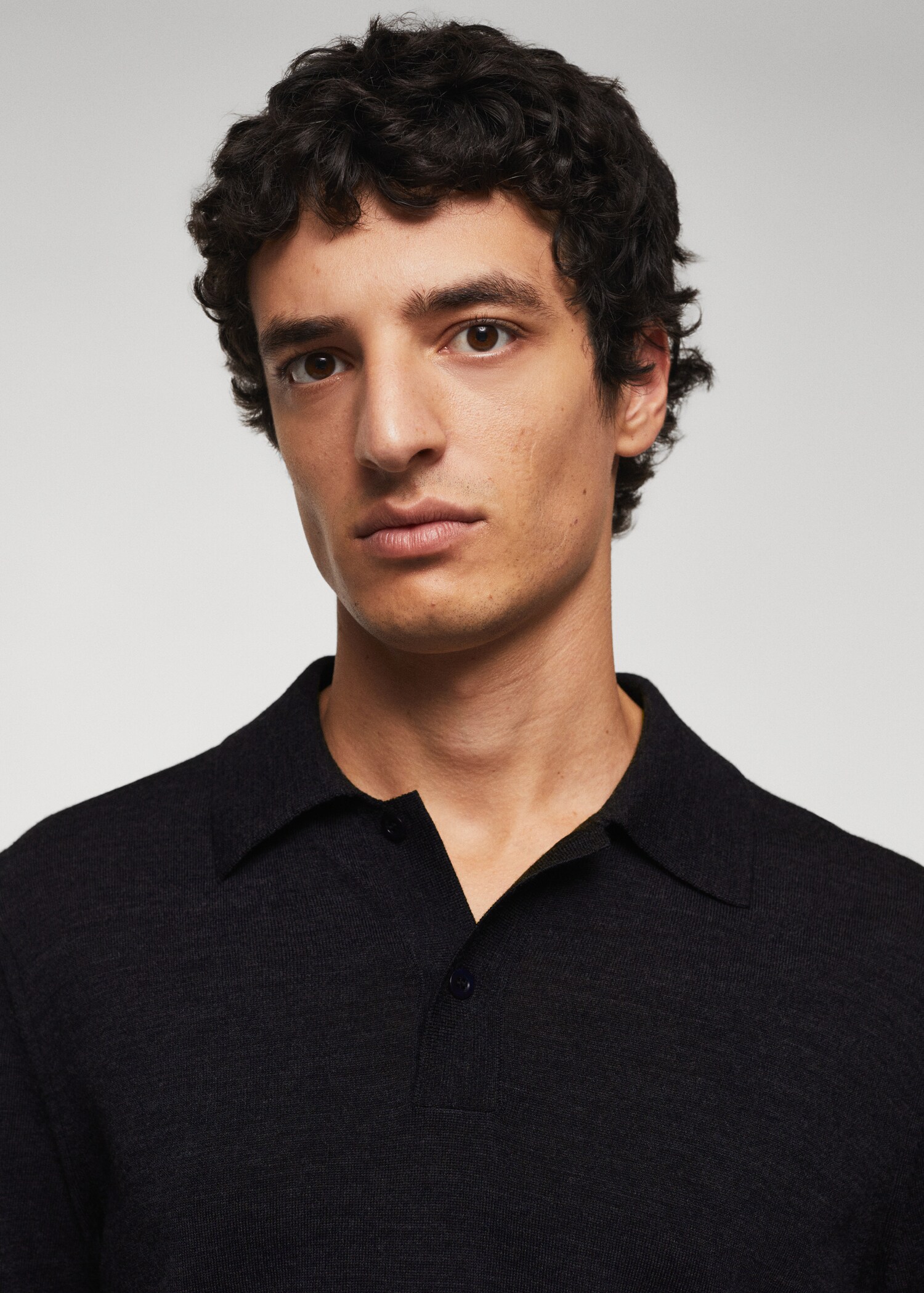 100% wool polo - Details of the article 1
