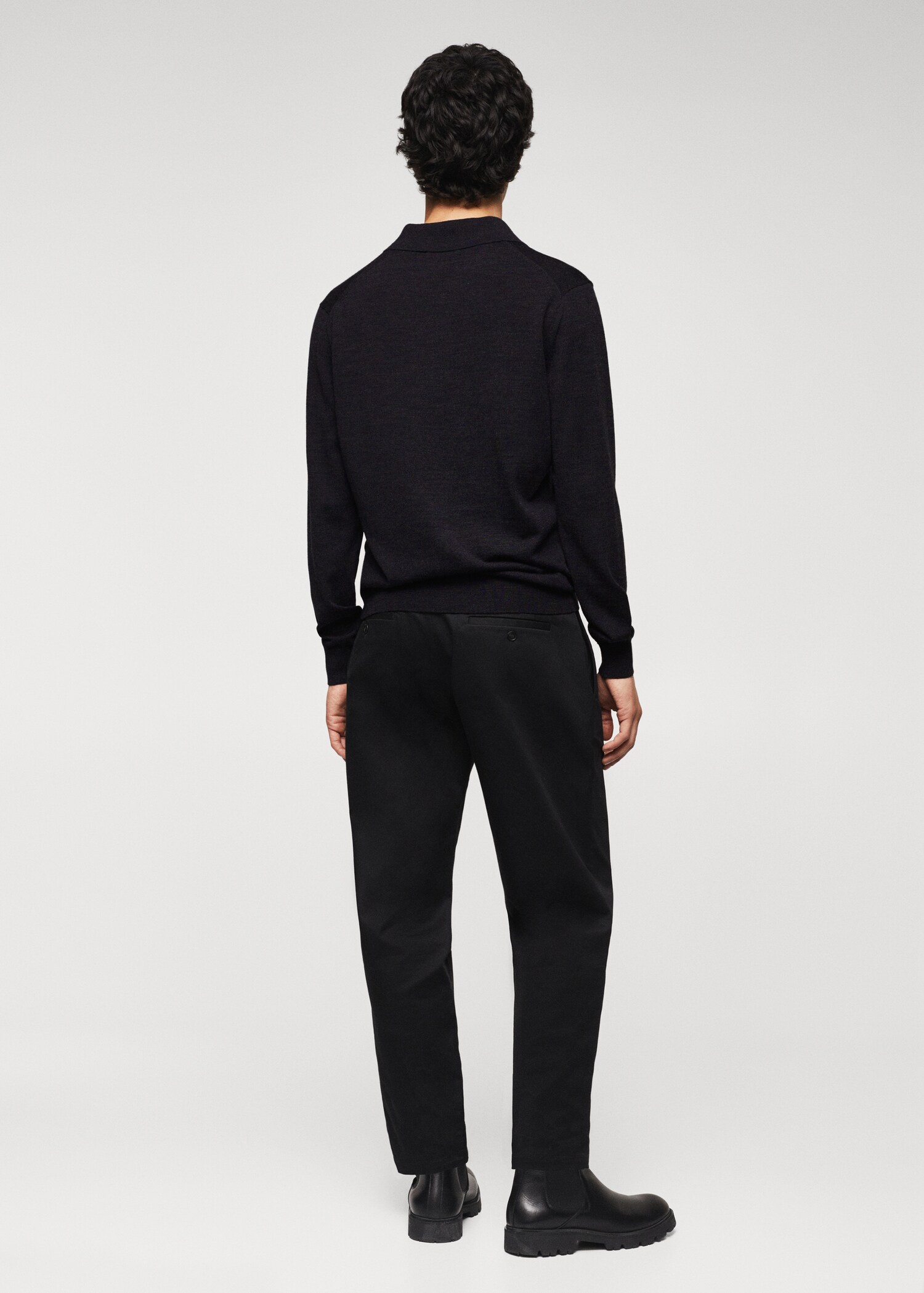 100% wool polo - Reverse of the article