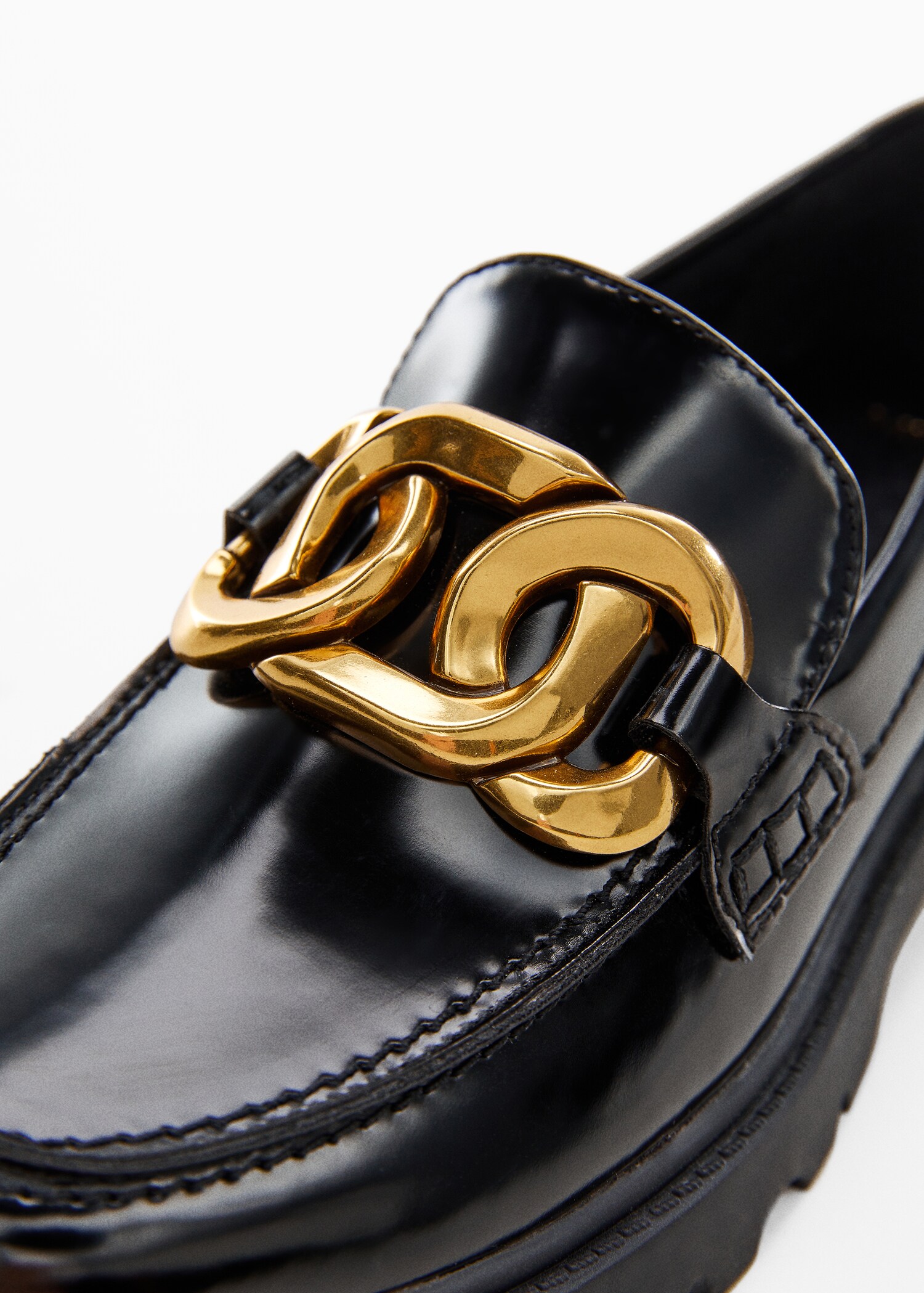 Chain loafers - Details of the article 1