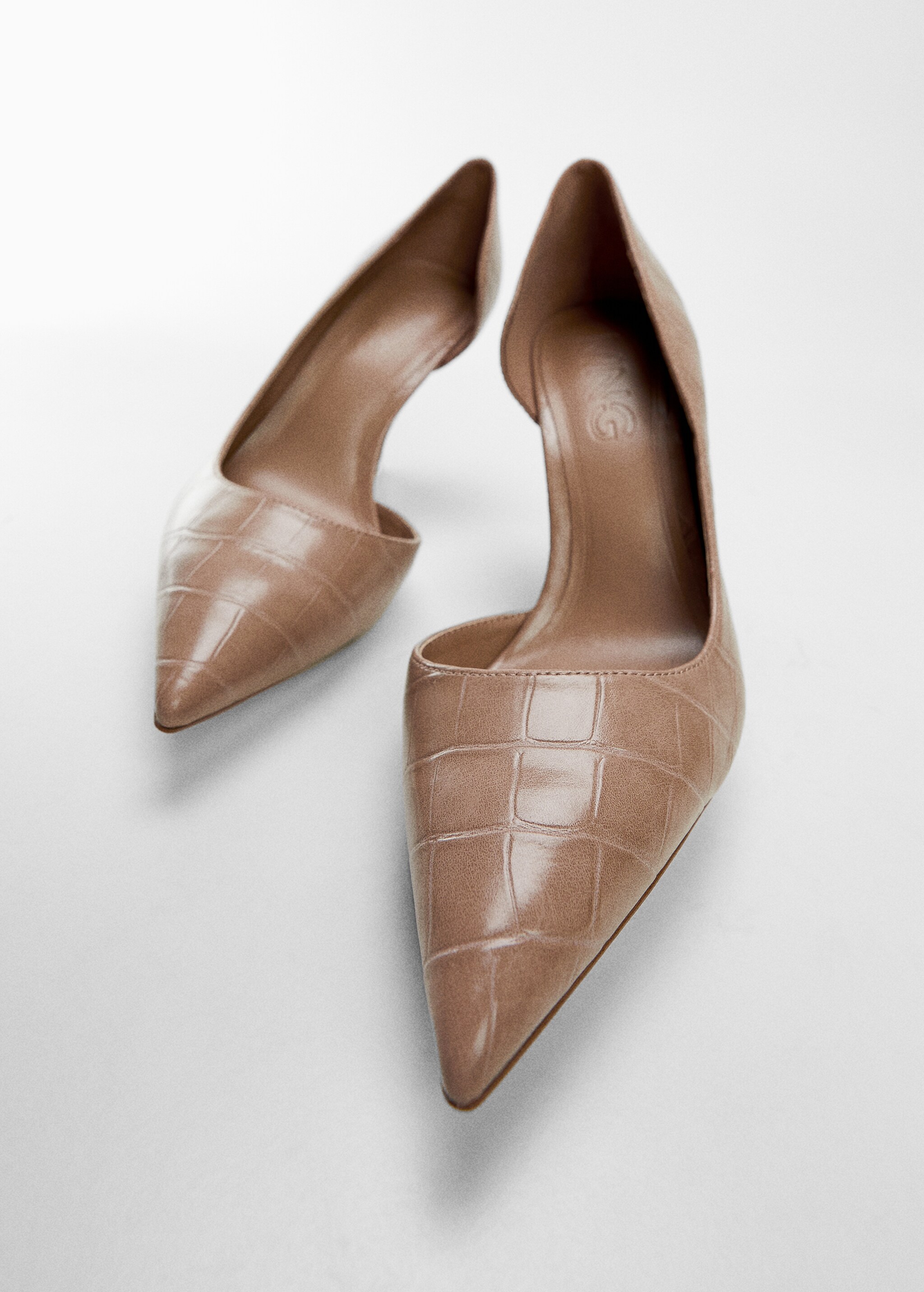 Croc-effect heeled shoes - Details of the article 5