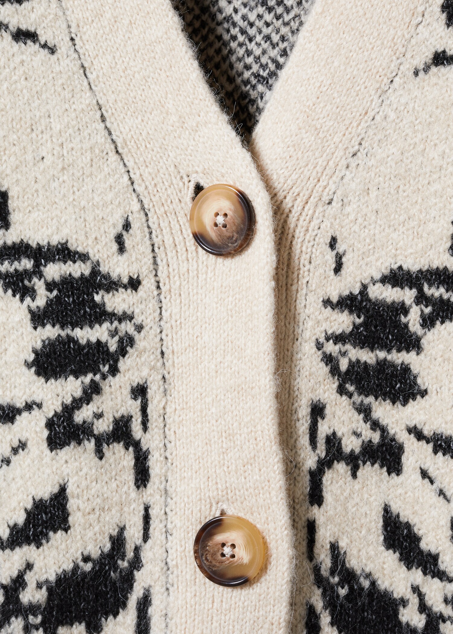 Strick-Cardigan mit Blumenmuster - Detail des Artikels 8