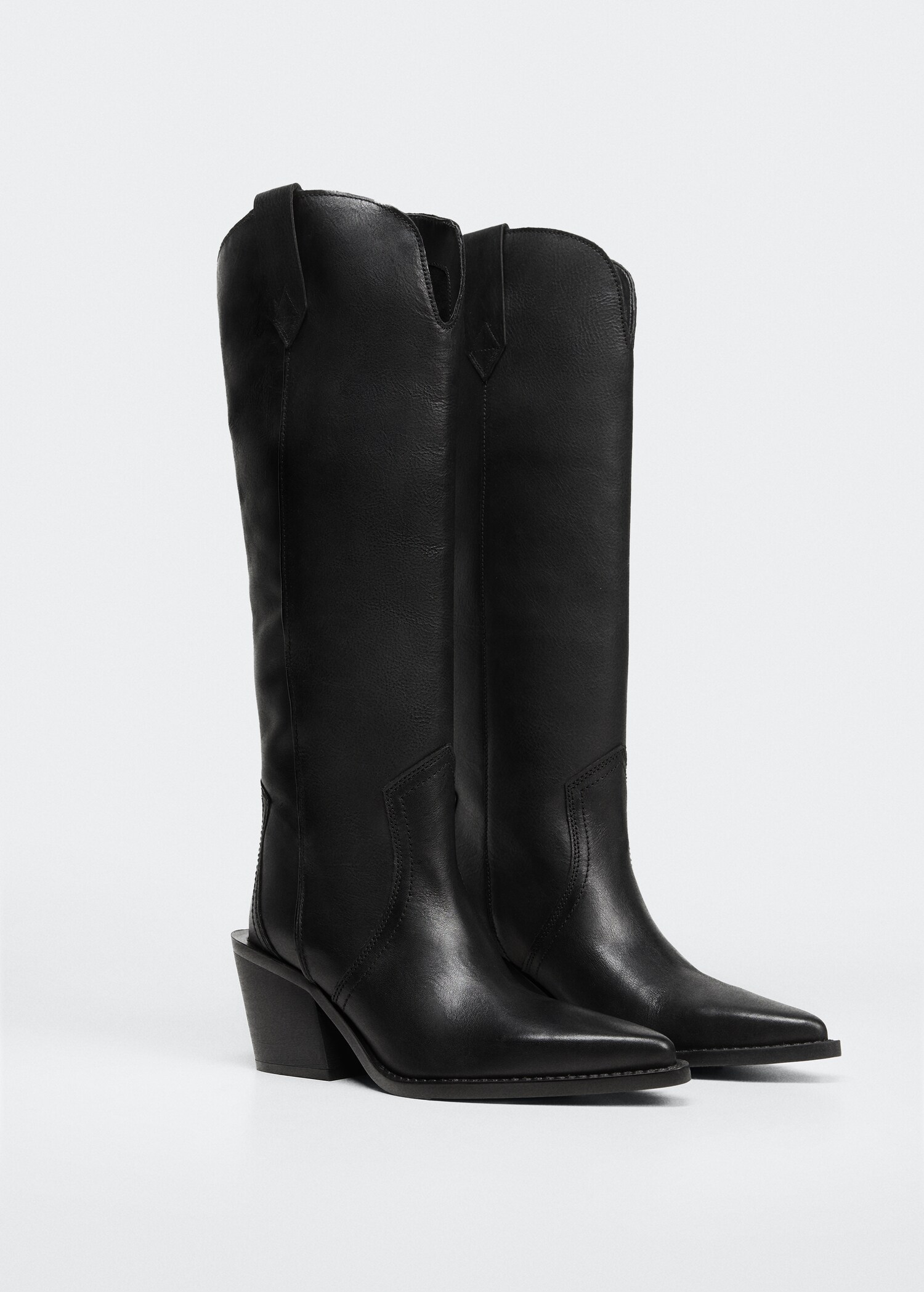 Bottes cowboy cuir - Plan moyen