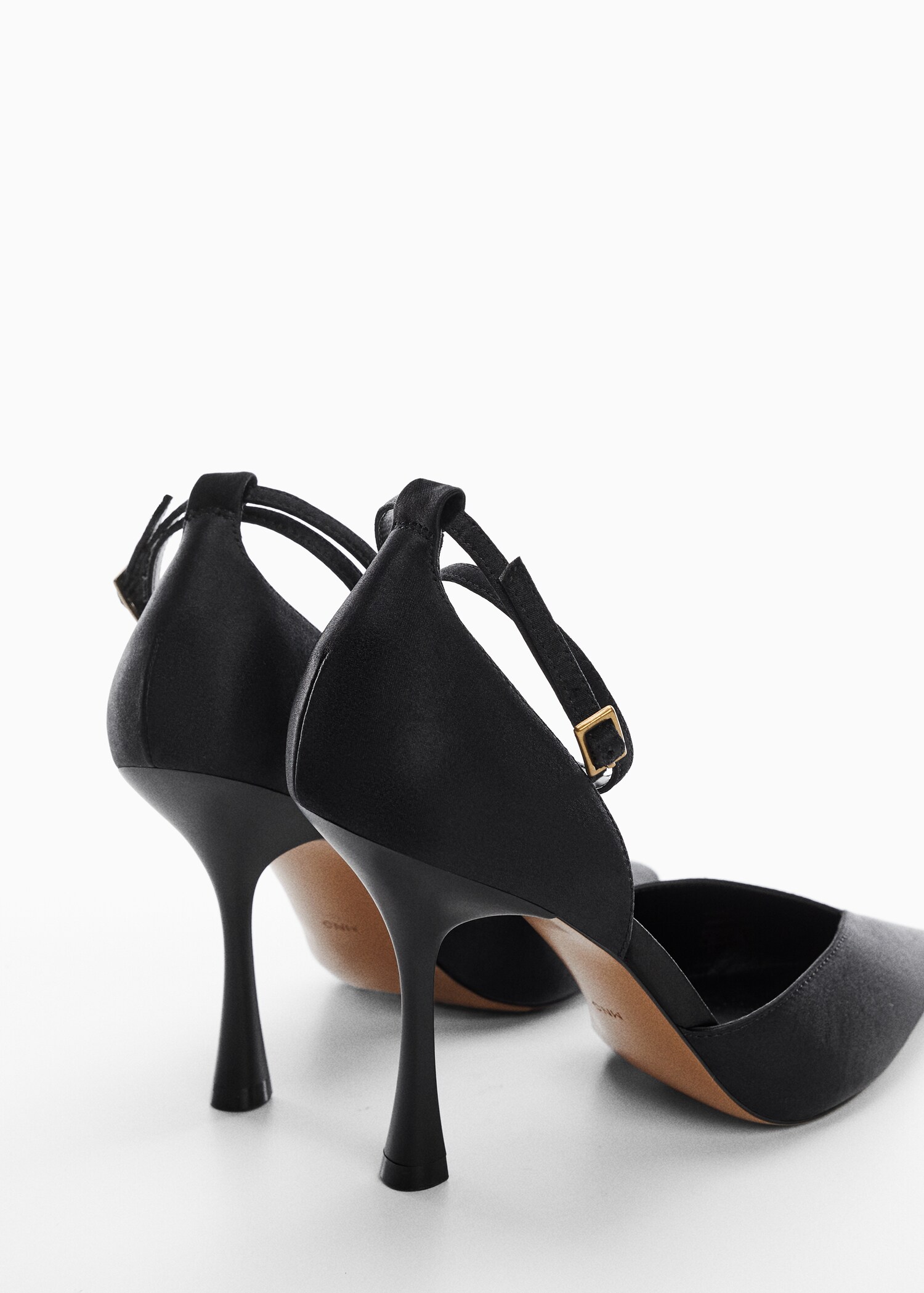 Ankle-cuff pointed toe shoes - Woman | MANGO OUTLET USA