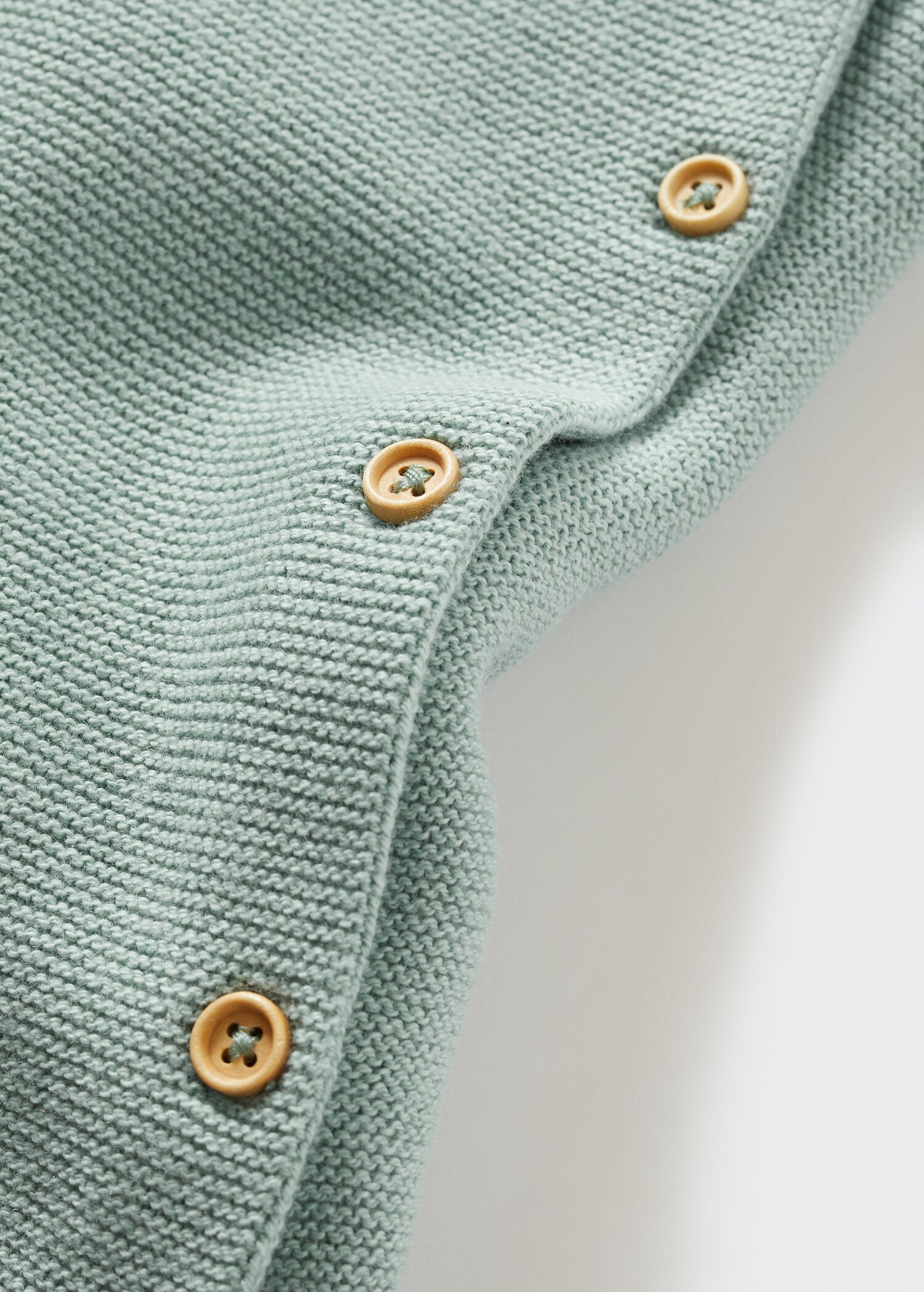 Strickjacke mit Knöpfen - Detail des Artikels 0