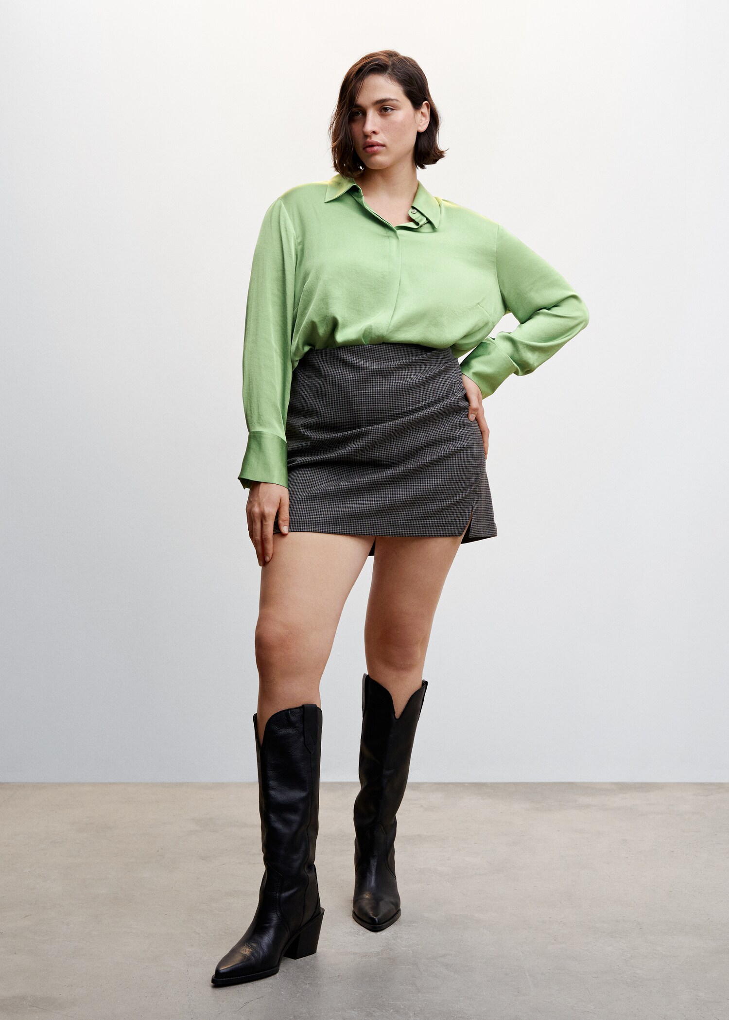 Soepelvallende satijnen blouse - Detail van het artikel 3