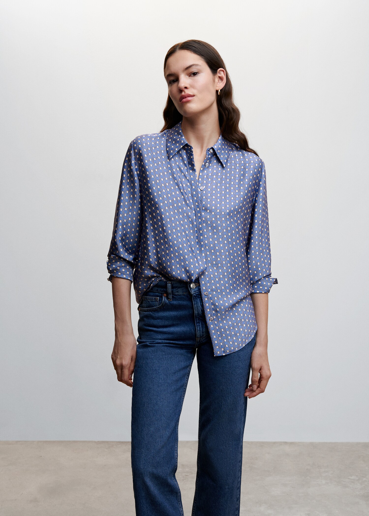 Soepelvallende satijnen blouse - Middenvlak