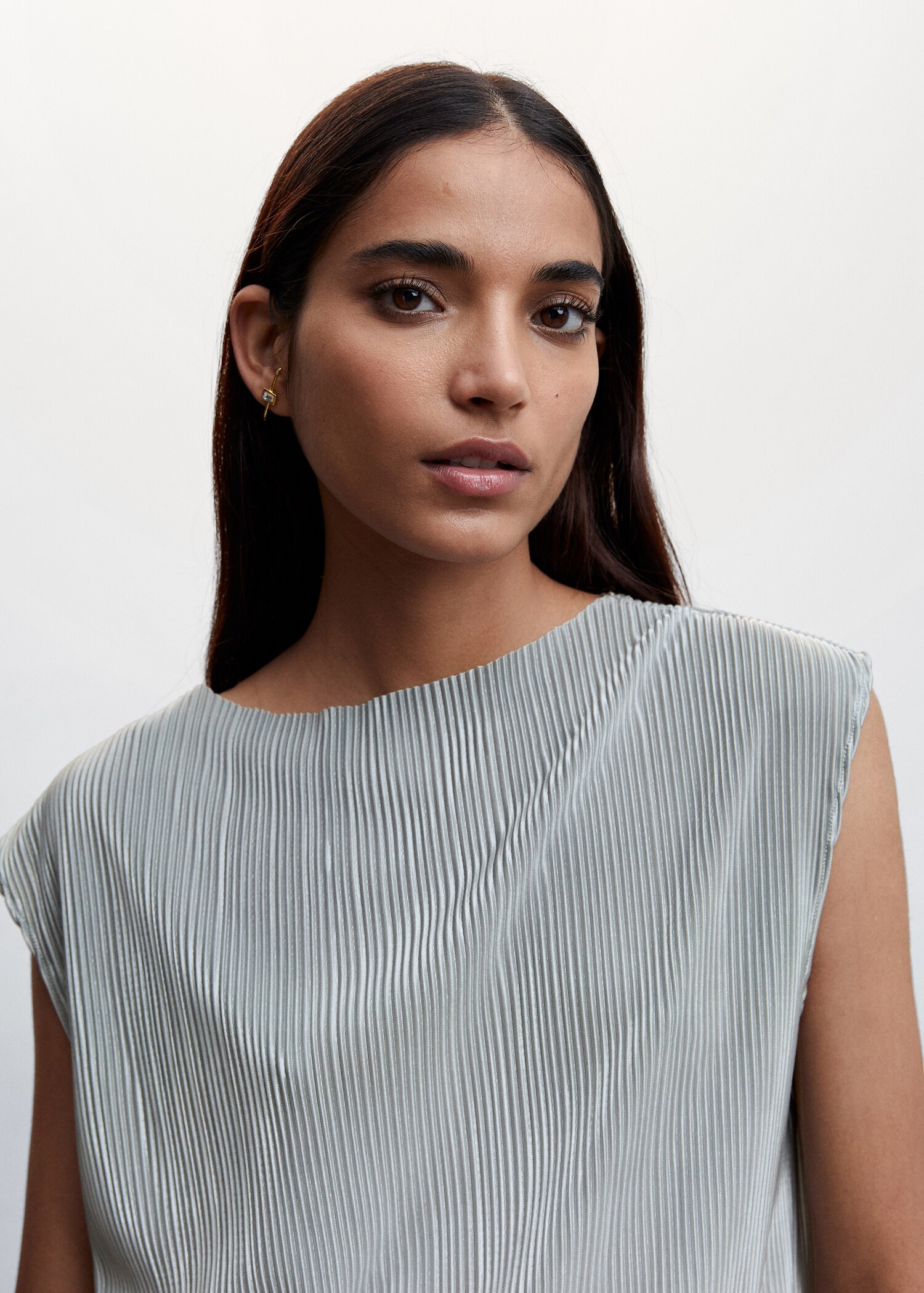 Pleated strap top - Details of the article 1