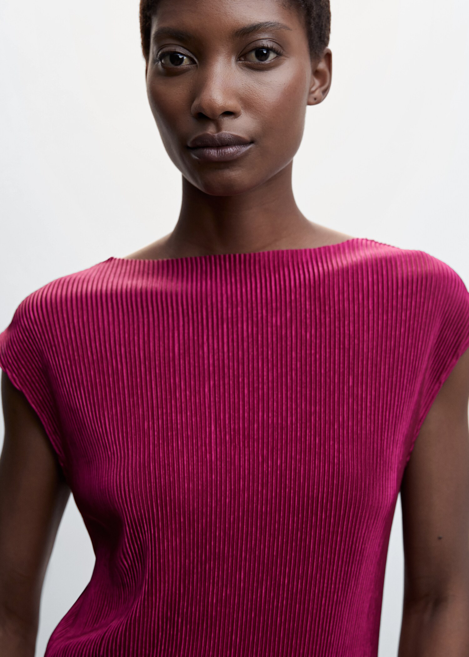 Pleated strap top - Reverse of the article
