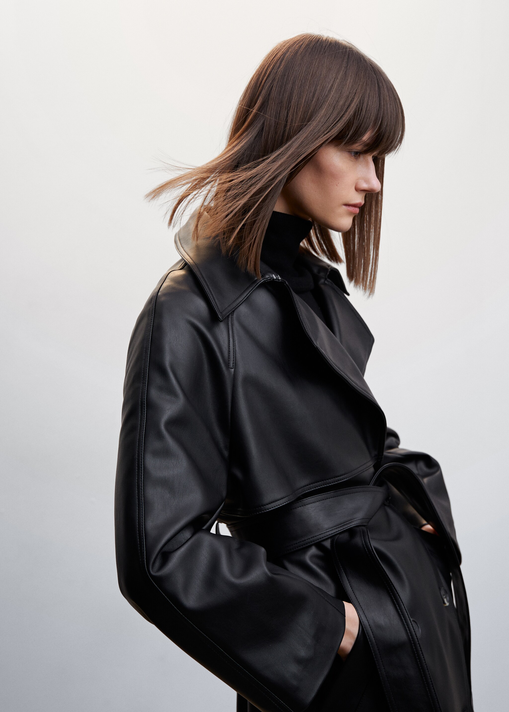Oversize leather-effect trench coat - Details of the article 1