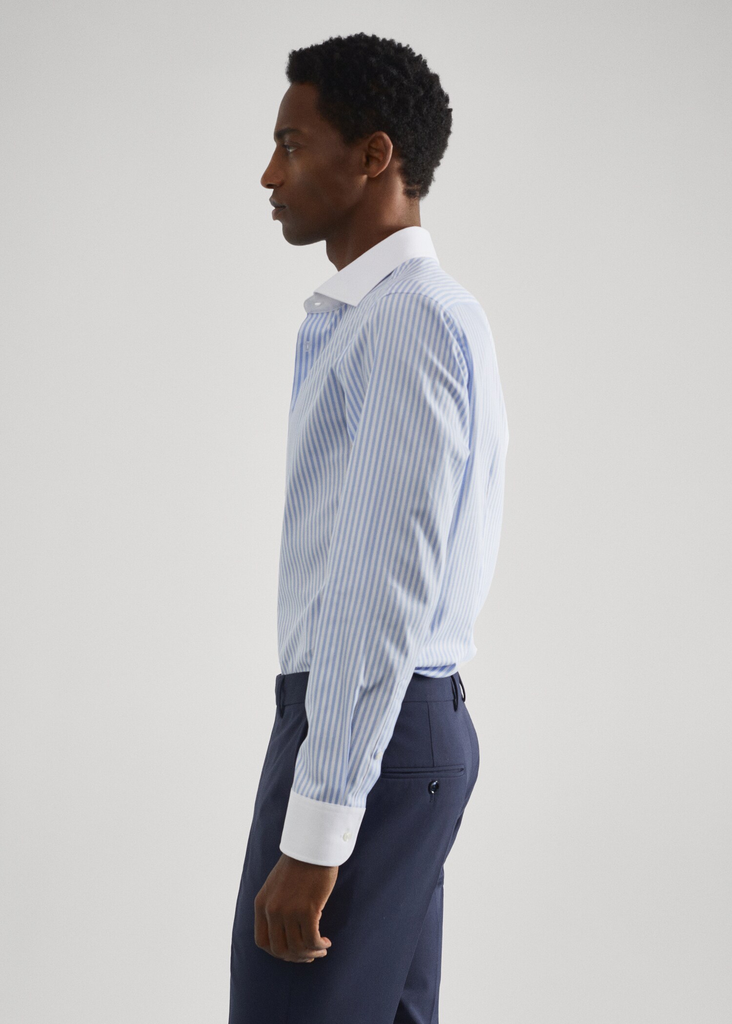 Kombiniertes Slim Fit-Anzughemd - Detail des Artikels 6