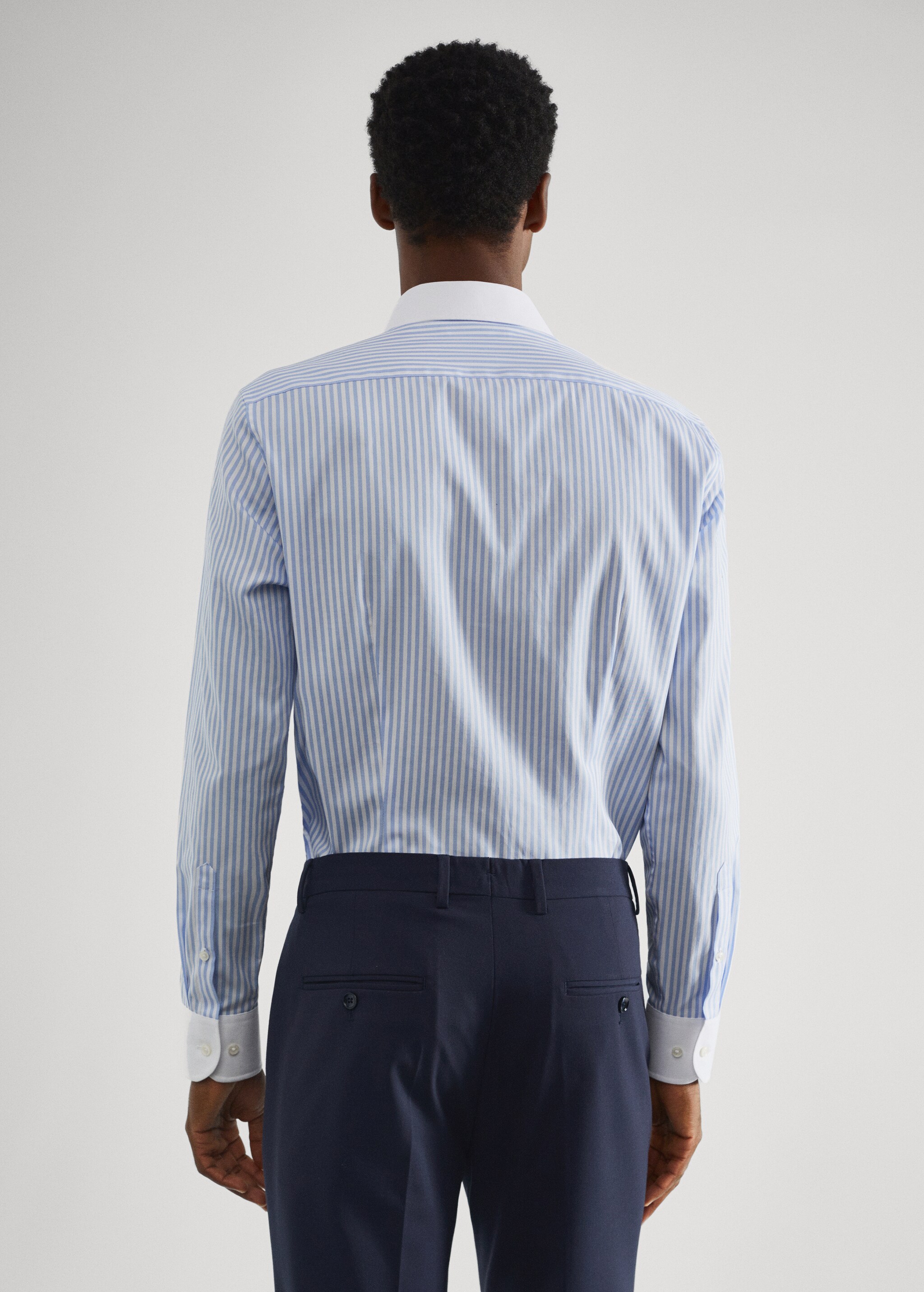 Combined slim-fit suit shirt - Reverse of the article
