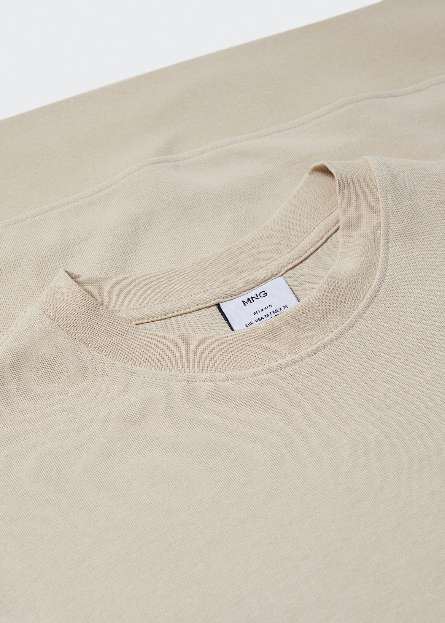 Short sleeve felt sweatshirt - Details of the article 8
