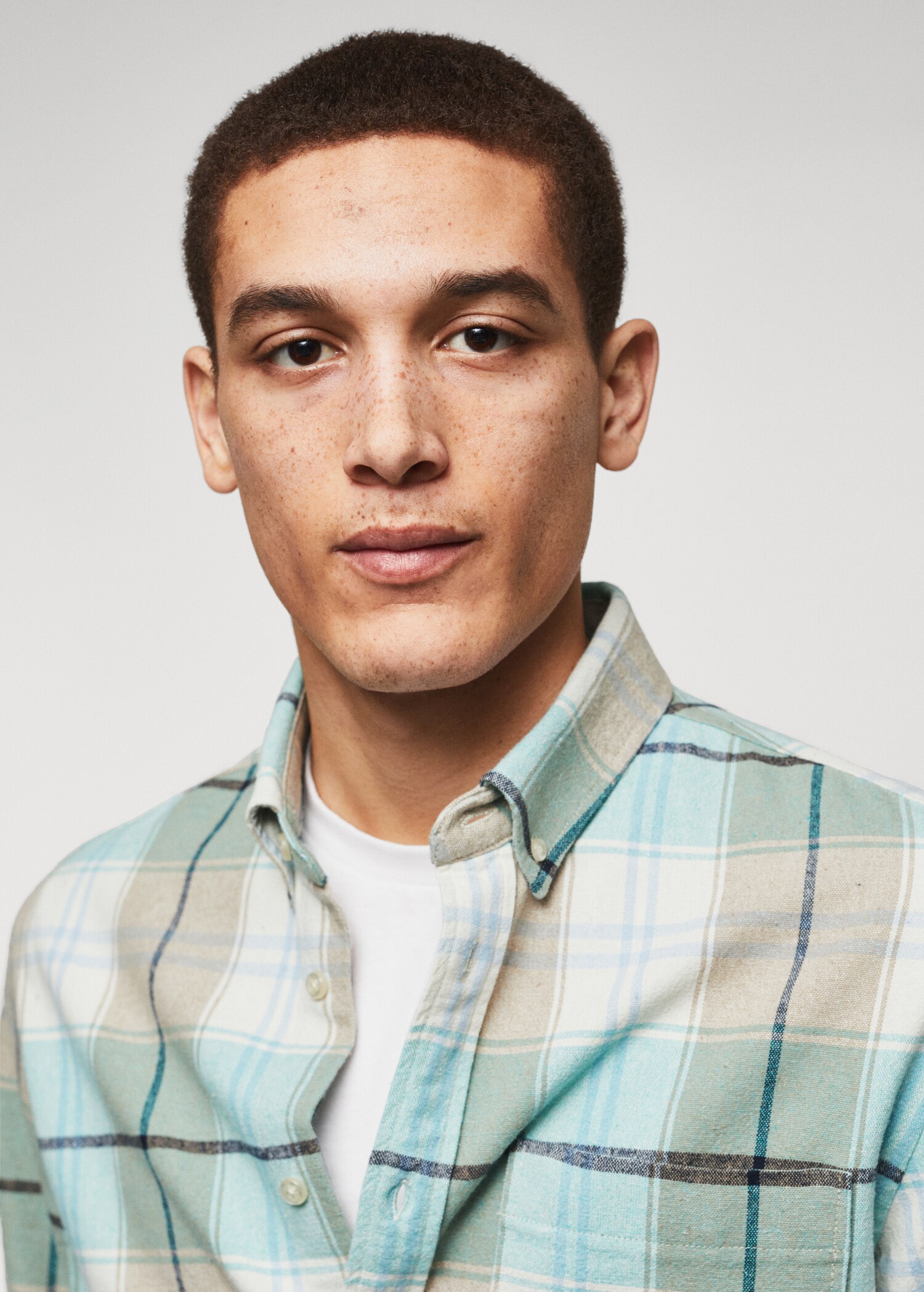Camisa regular fit cotó quadres - Detall de l'article 1