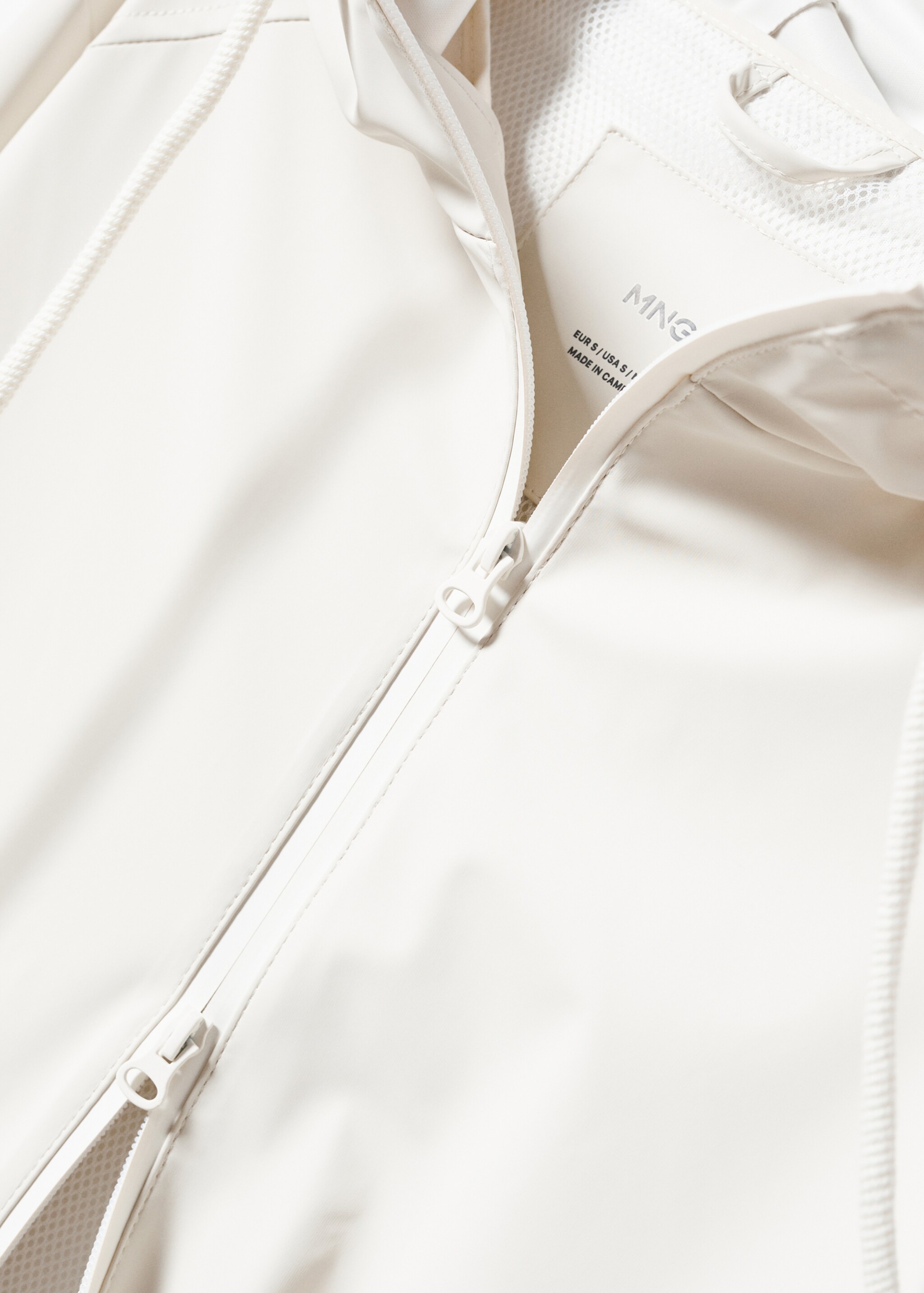 Nepromokavá parka - Detail zboží 8, Béžová. Ref: 47044758-00.