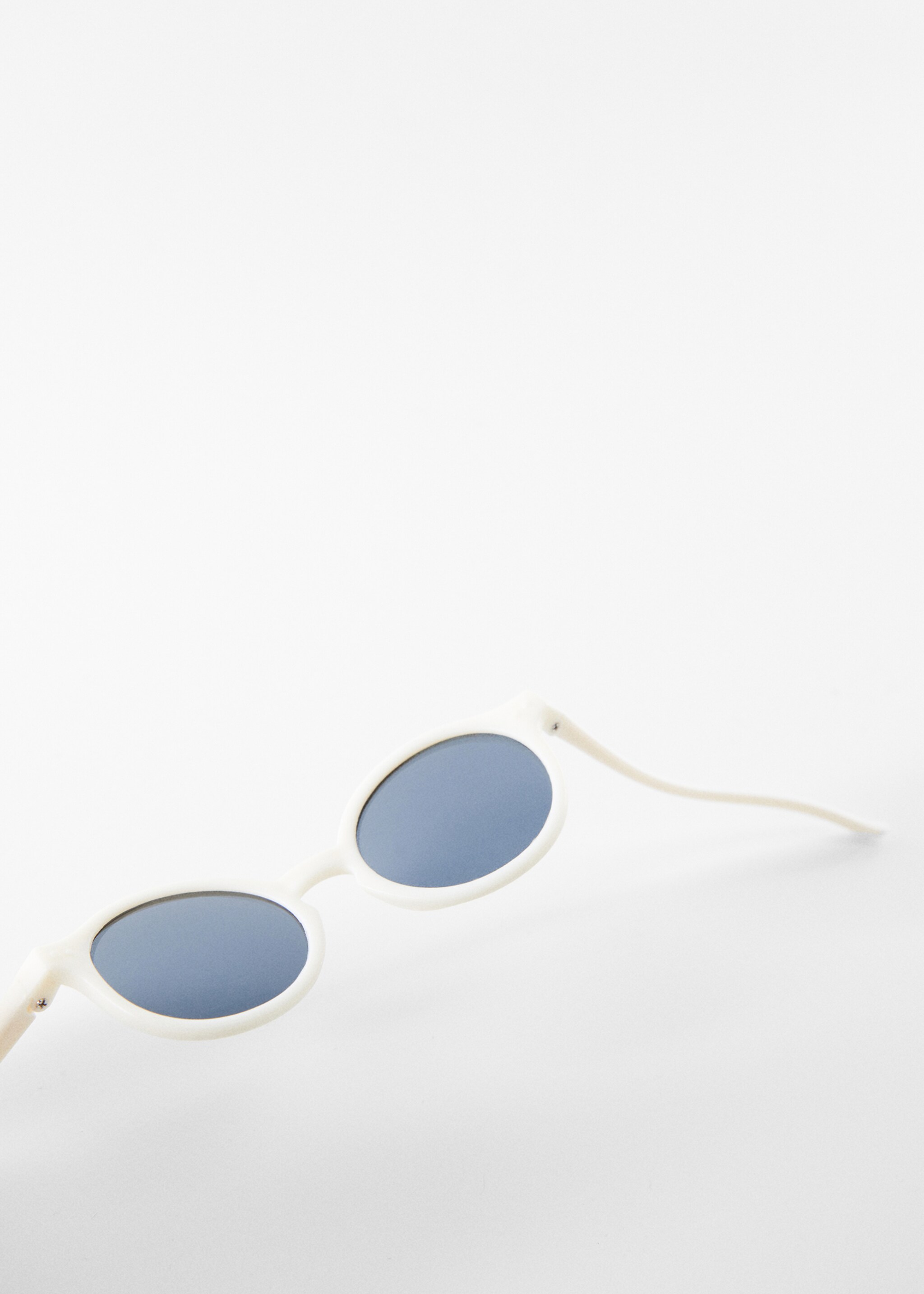 Flexible sunglasses - Details of the article 2, Off White. Ref: 47045135-00.