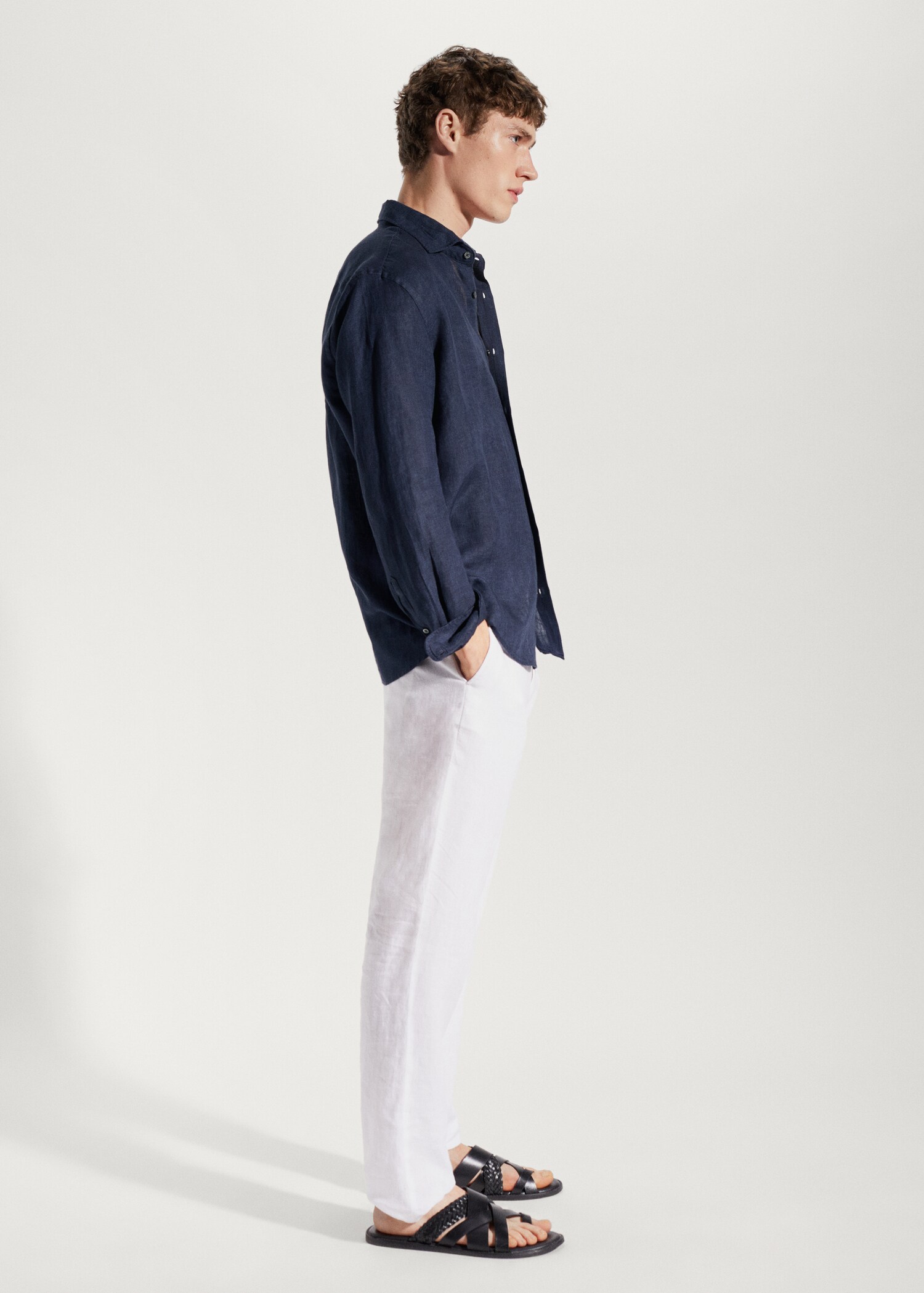100% linen regular-fit shirt - Details of the article 4