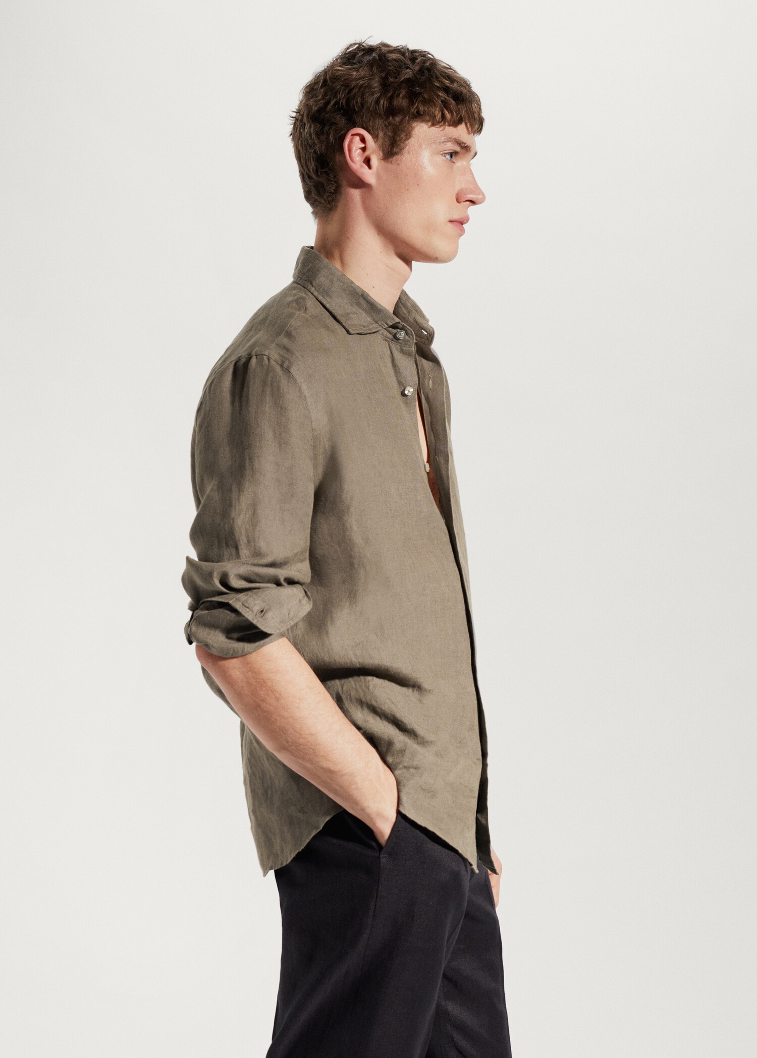 100% linen regular-fit shirt - Details of the article 2