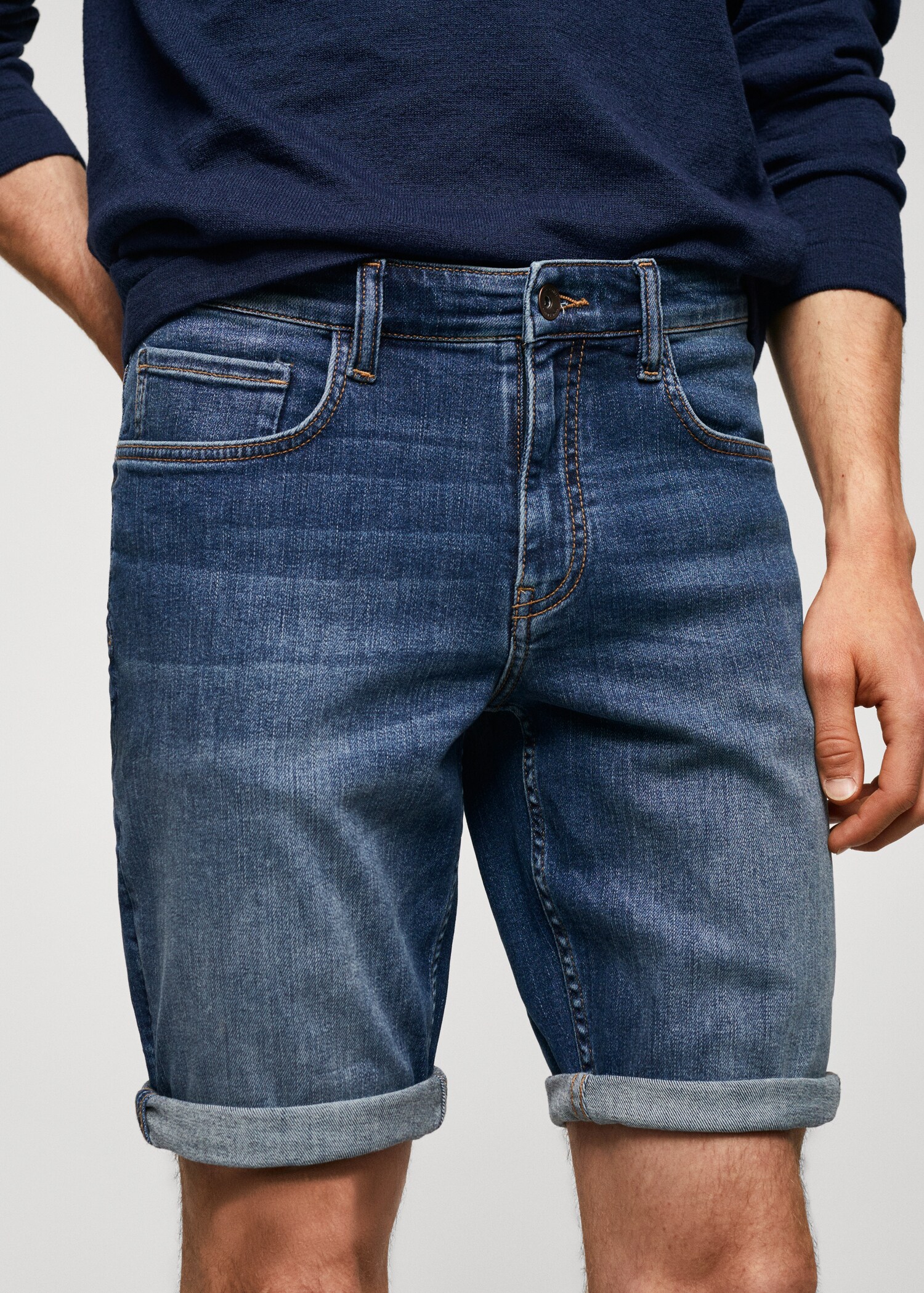 Slim-fit denim bermuda shorts - Details of the article 1