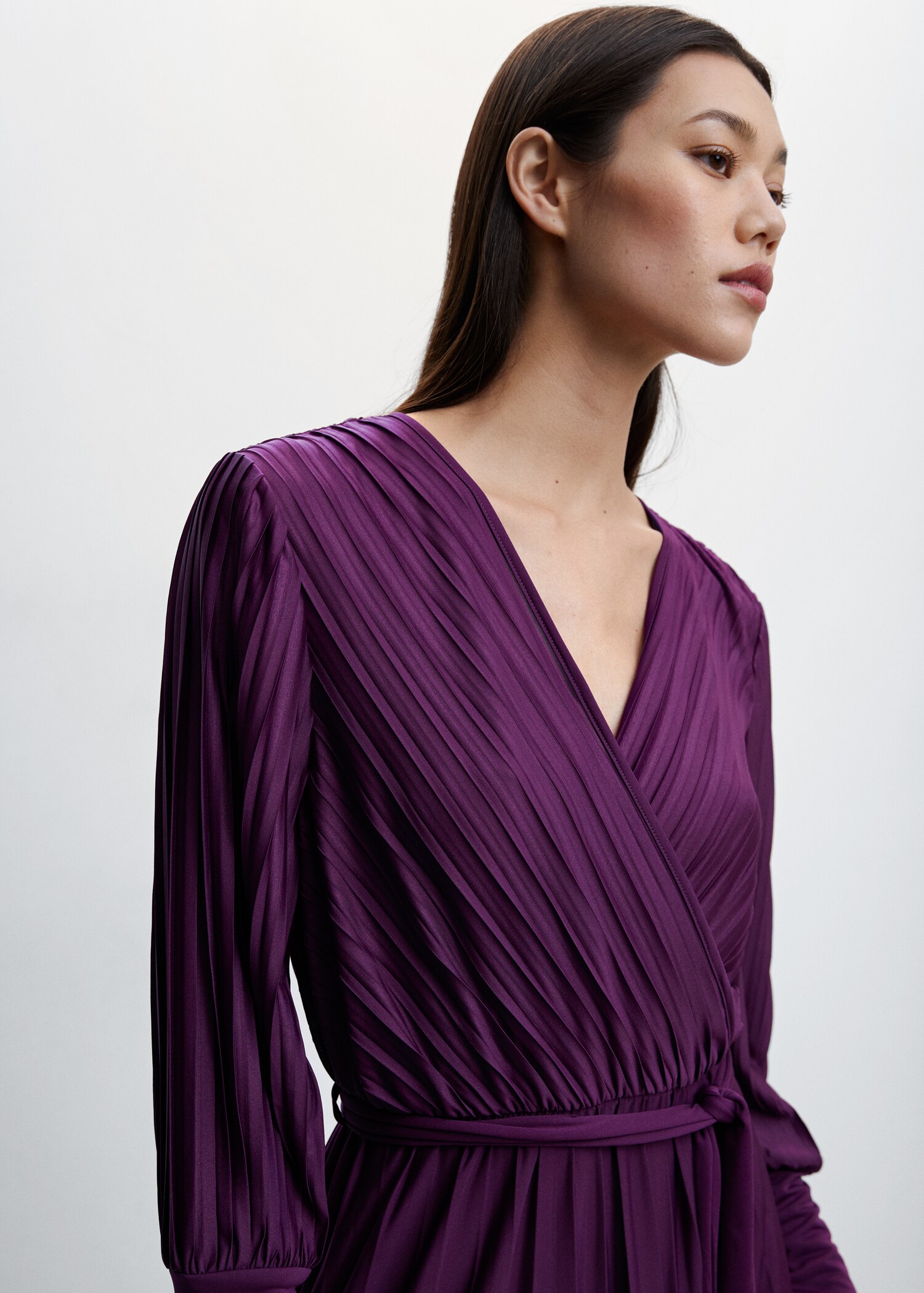 Pleated wrap dress - Details of the article 1