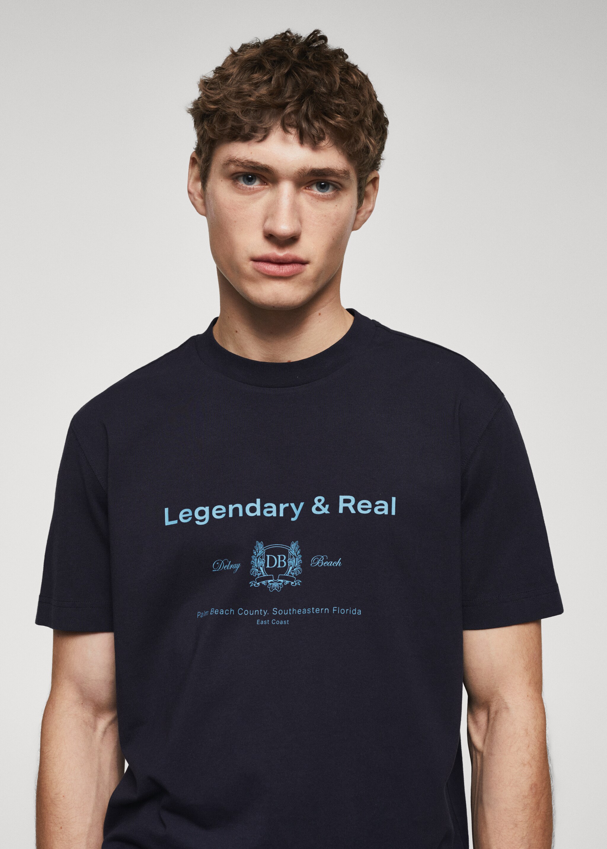 T-Shirt aus 100 % Baumwolle mit Schriftzug - Detail des Artikels 1