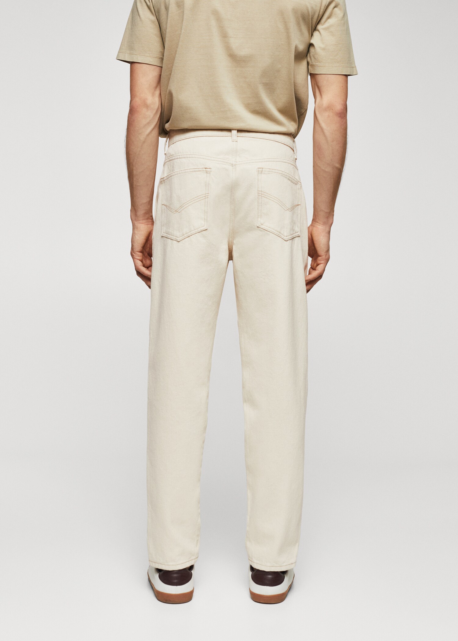 Jeans slouchy pinzas  - Reverso del artículo