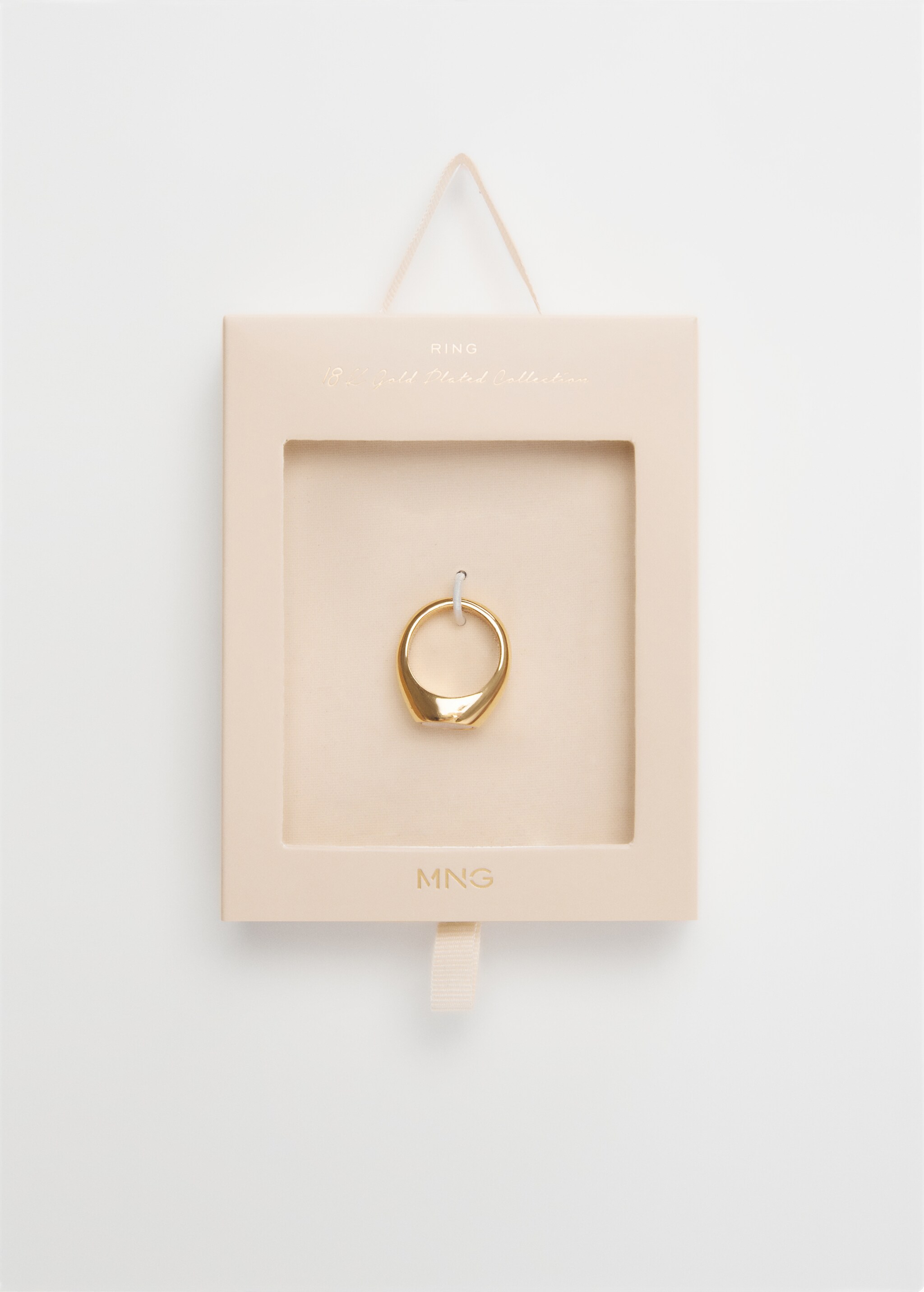 18K signet ring - Details of the article 2