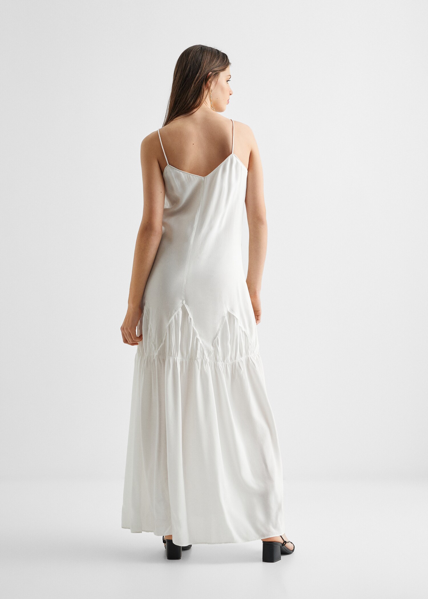 Vestido largo bordado - Reverso del artículo