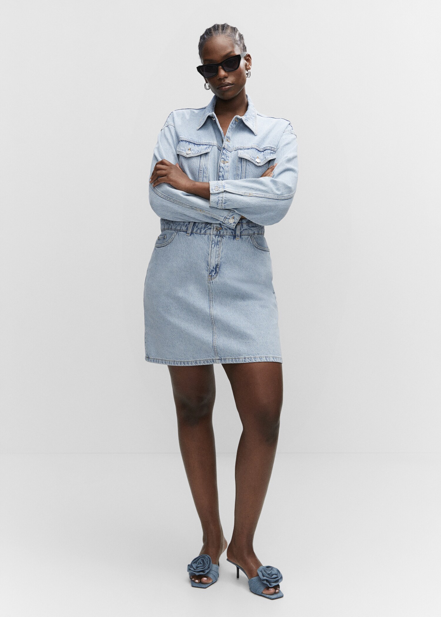 Denim dress with pockets - Details of the article 3