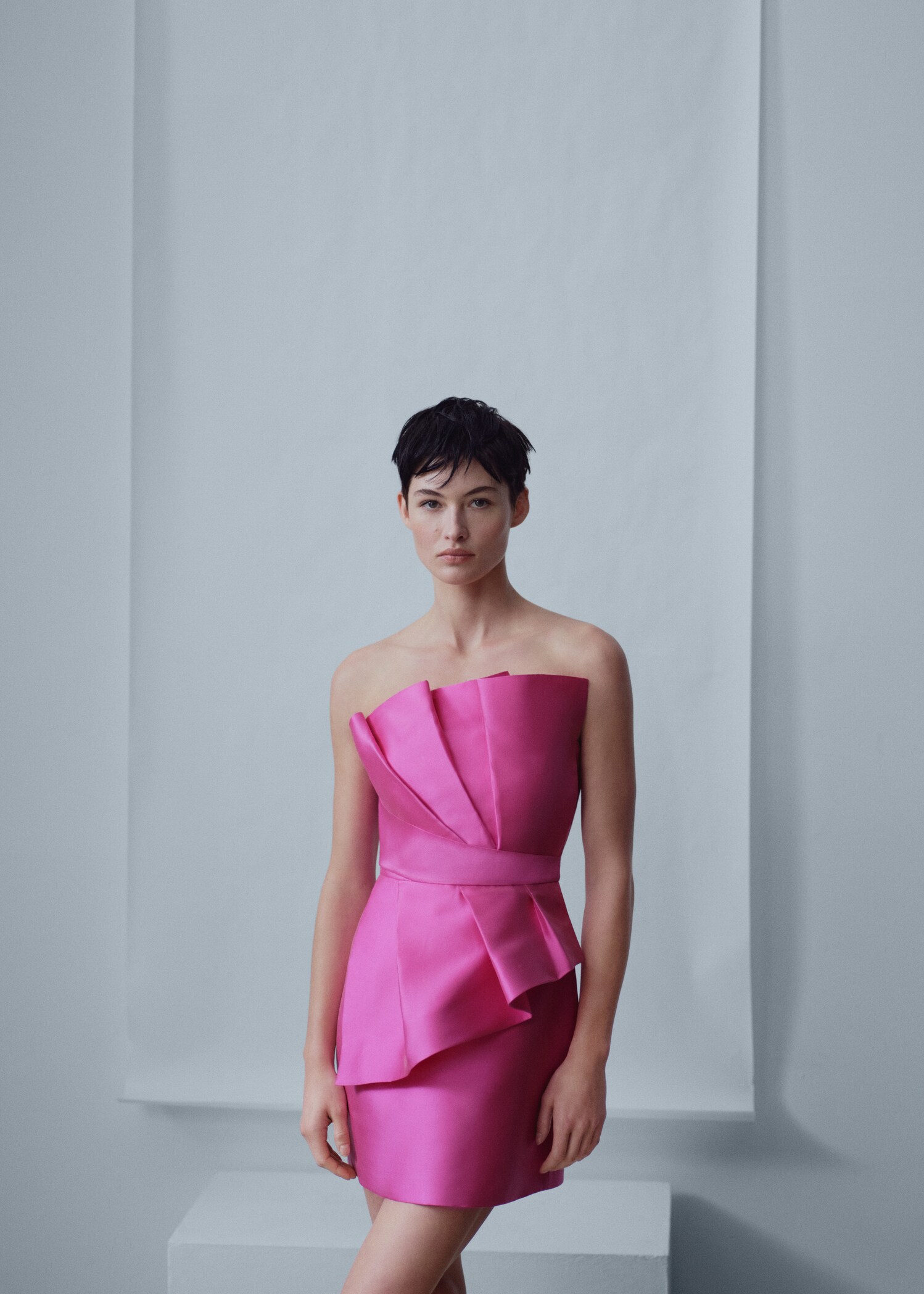 Vestido tablas volumen - Plano medio