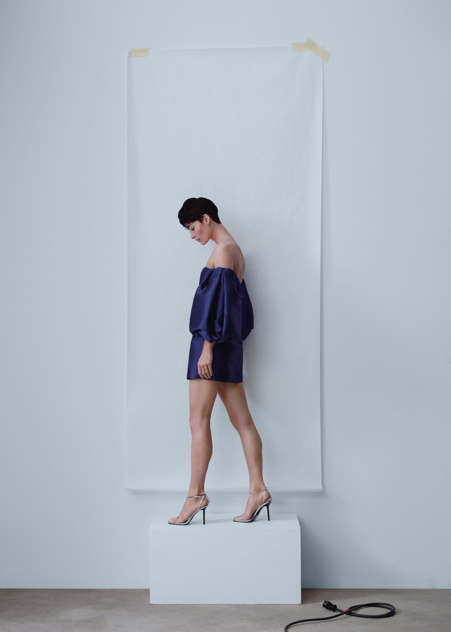 Vestito raso maniche volume - Dettaglio dell'articolo 4