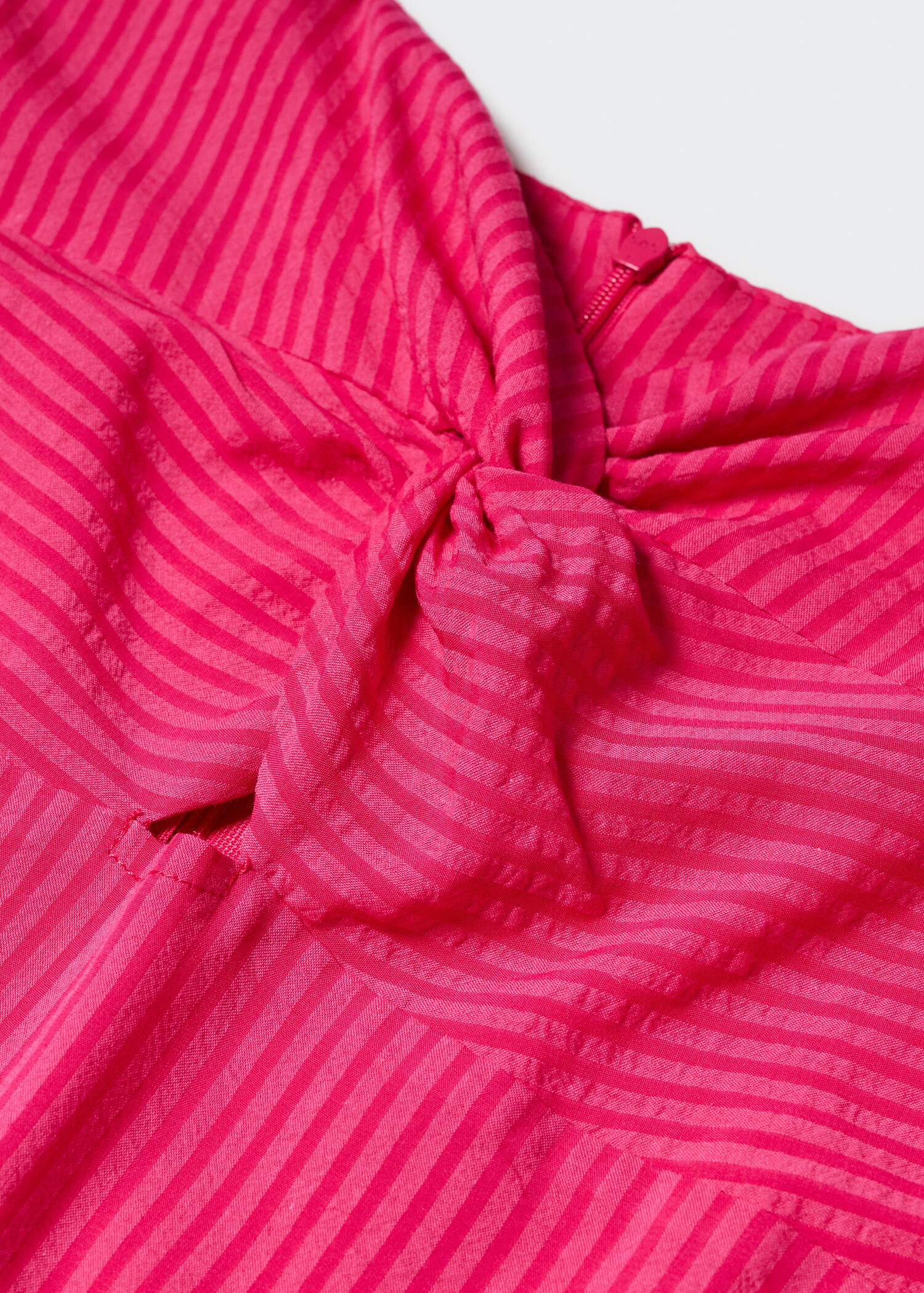 Vestit textura mànigues bollades  - Detall de l'article 8