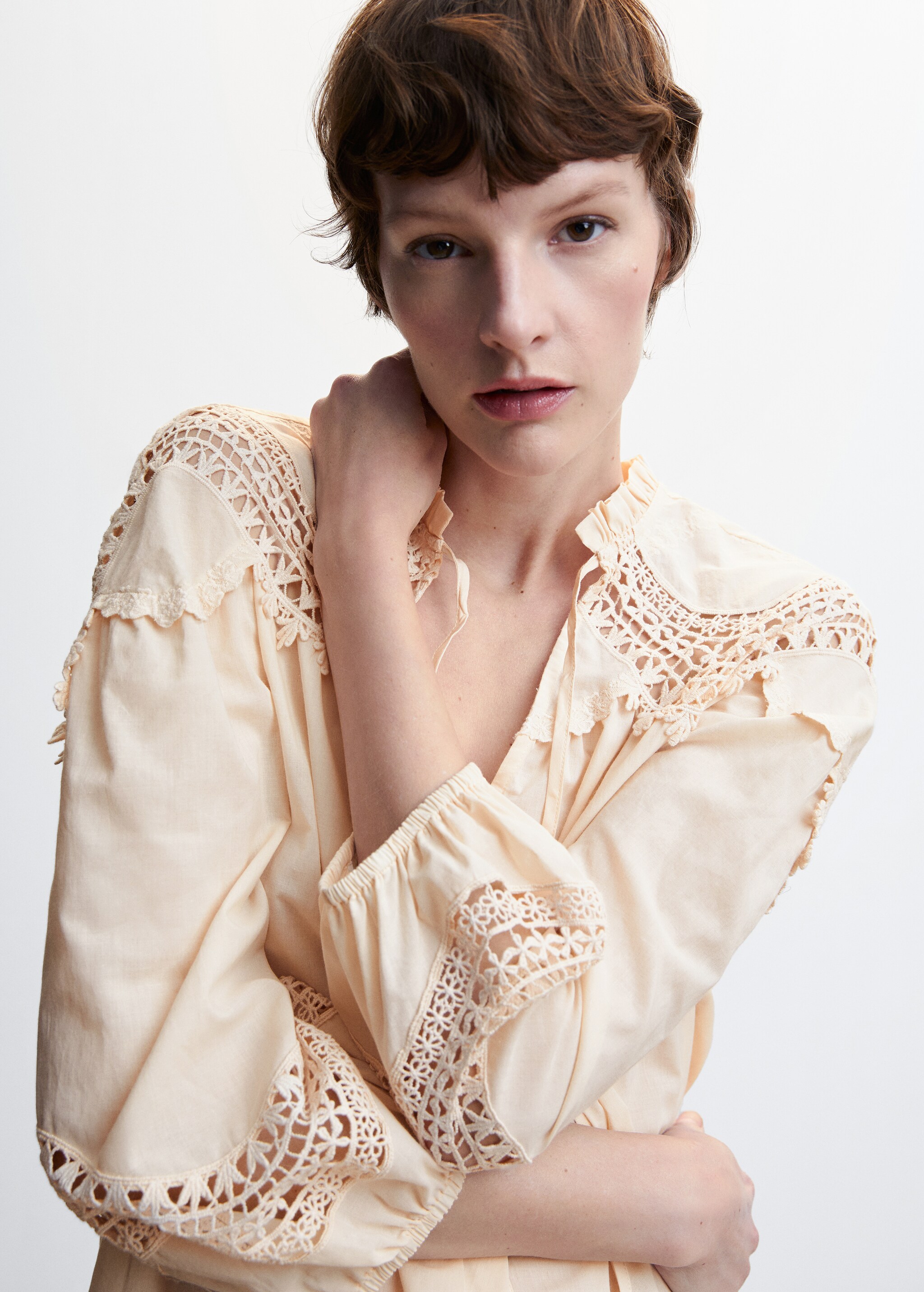Embroidered cord blouse - Details of the article 1